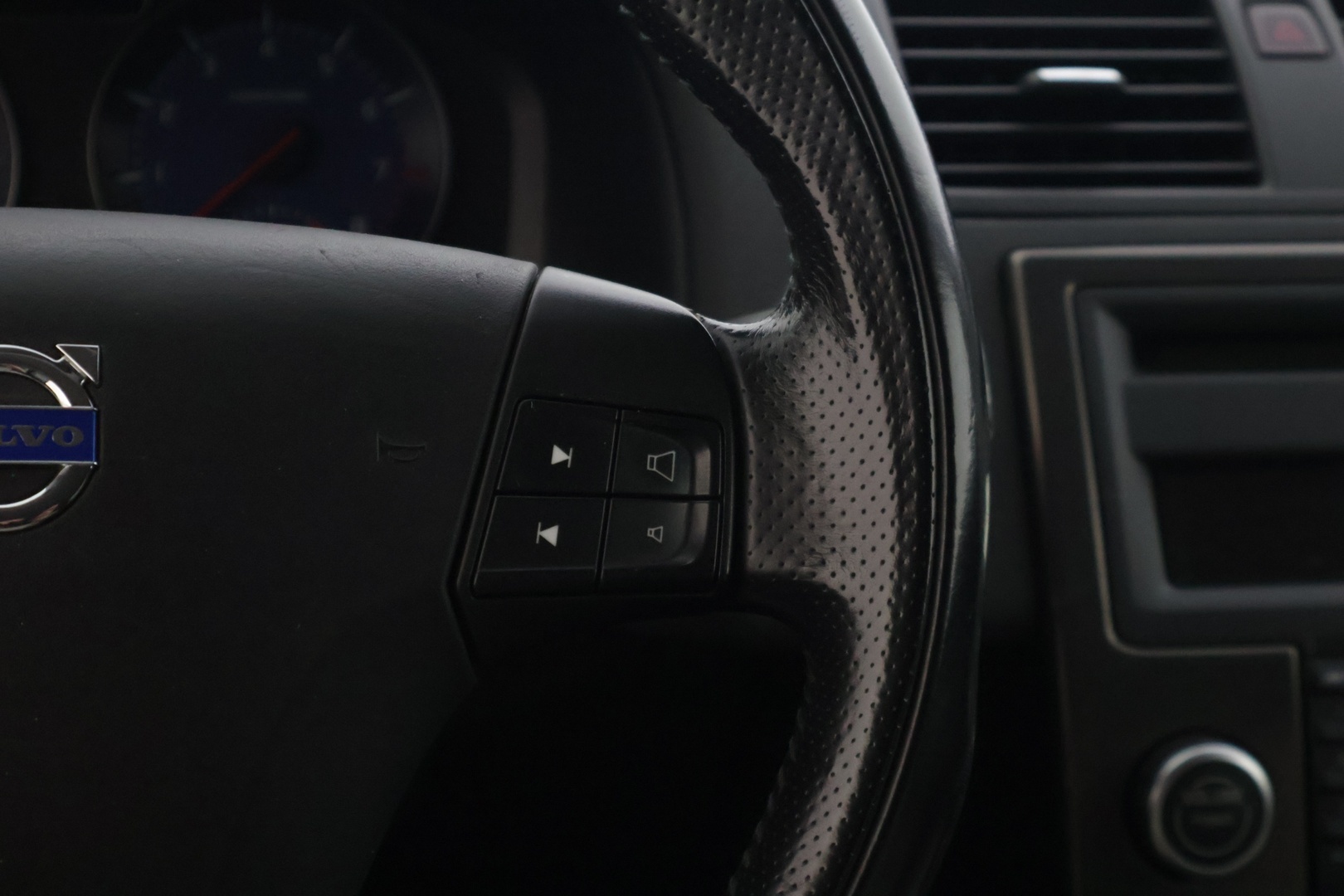 VOLVO V50 2008