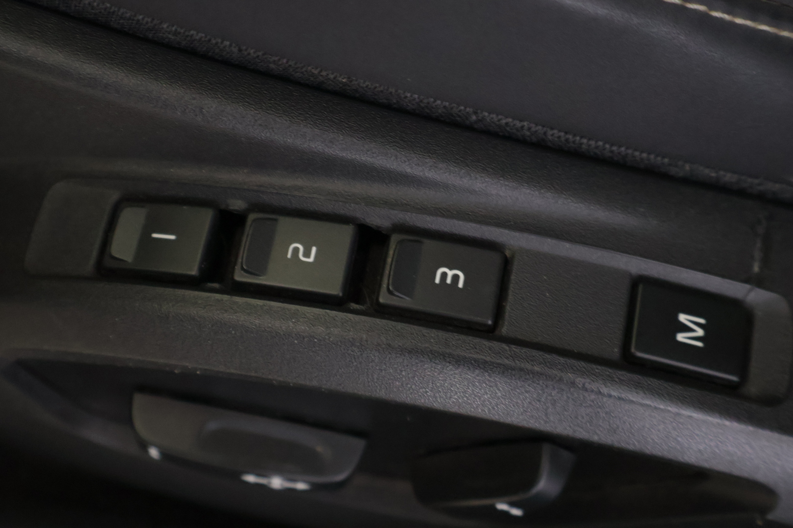VOLVO V50 2008
