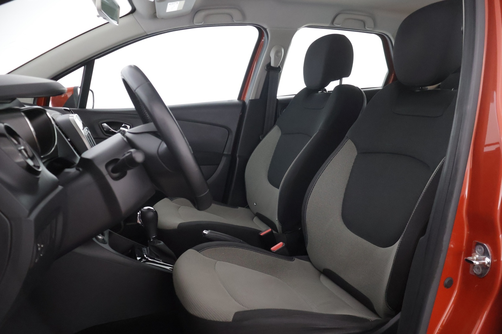 RENAULT Captur 2014
