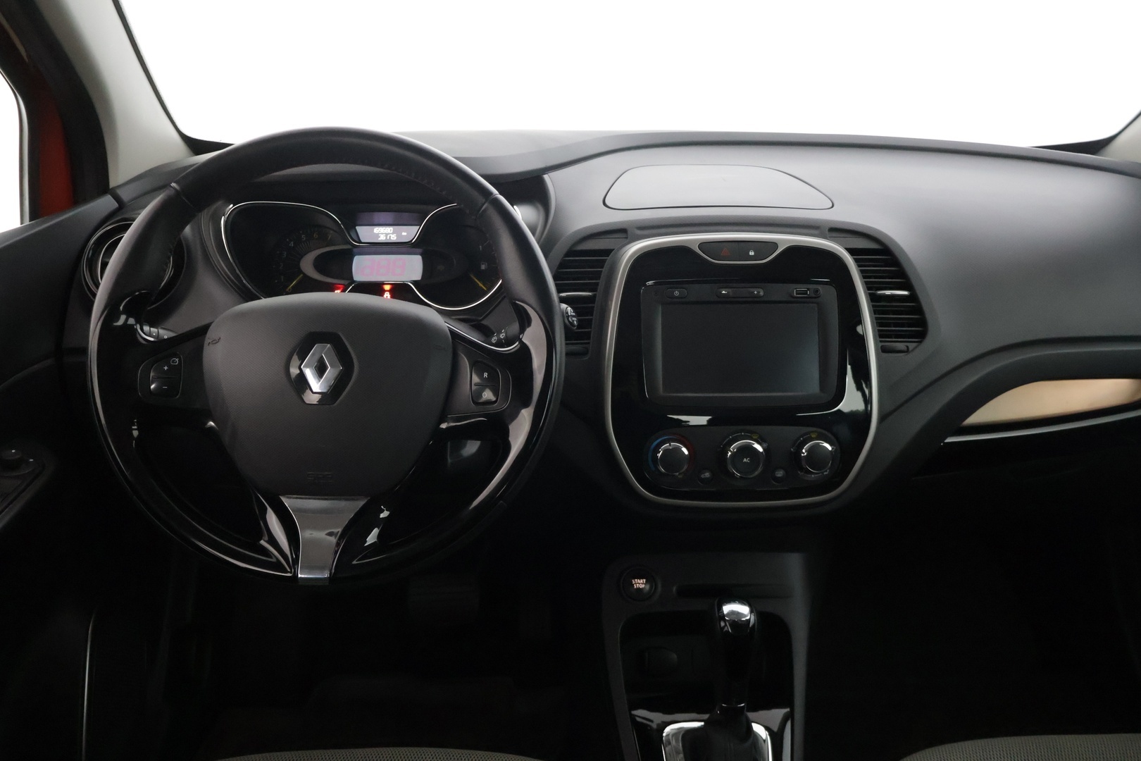 RENAULT Captur 2014