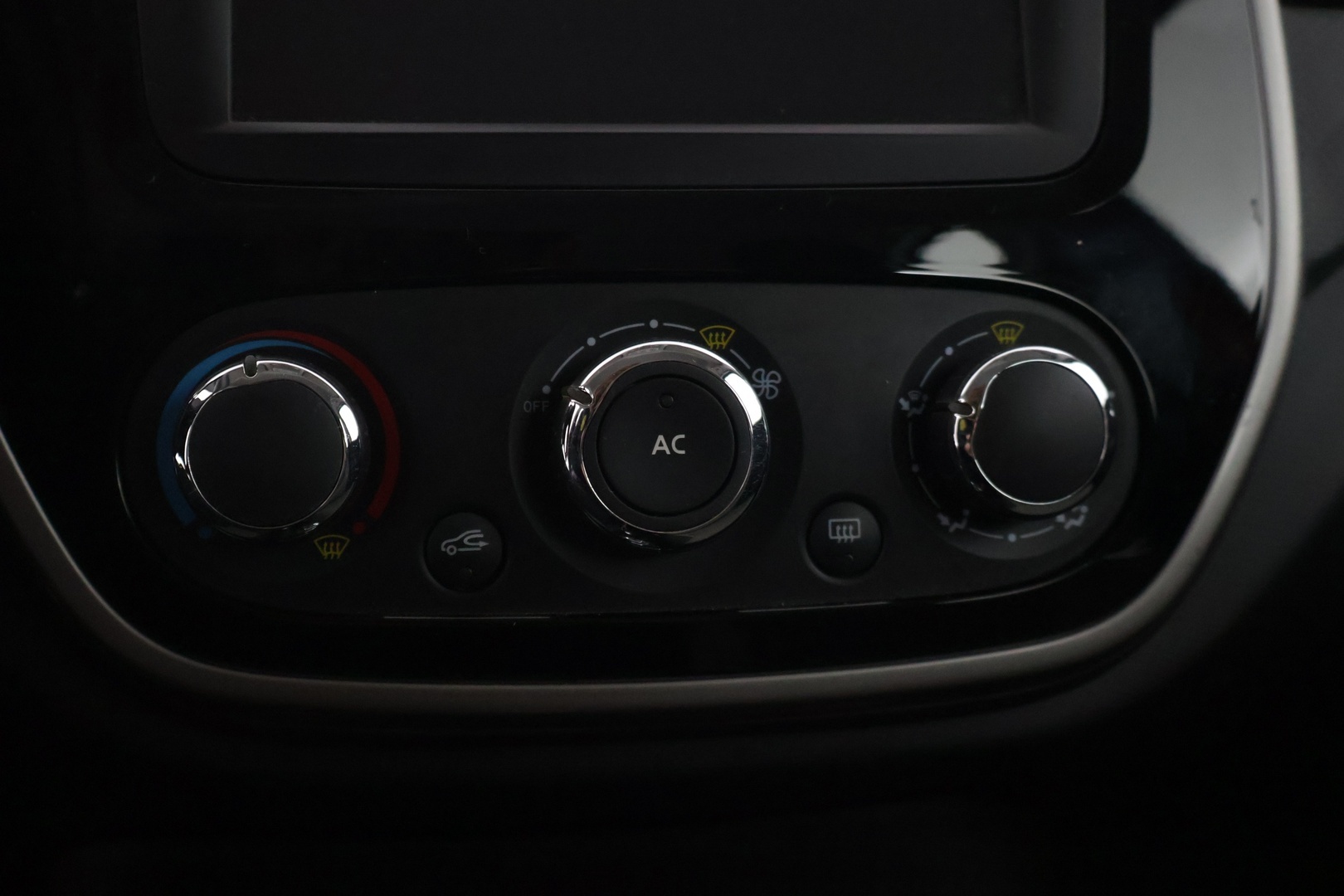 RENAULT Captur 2014