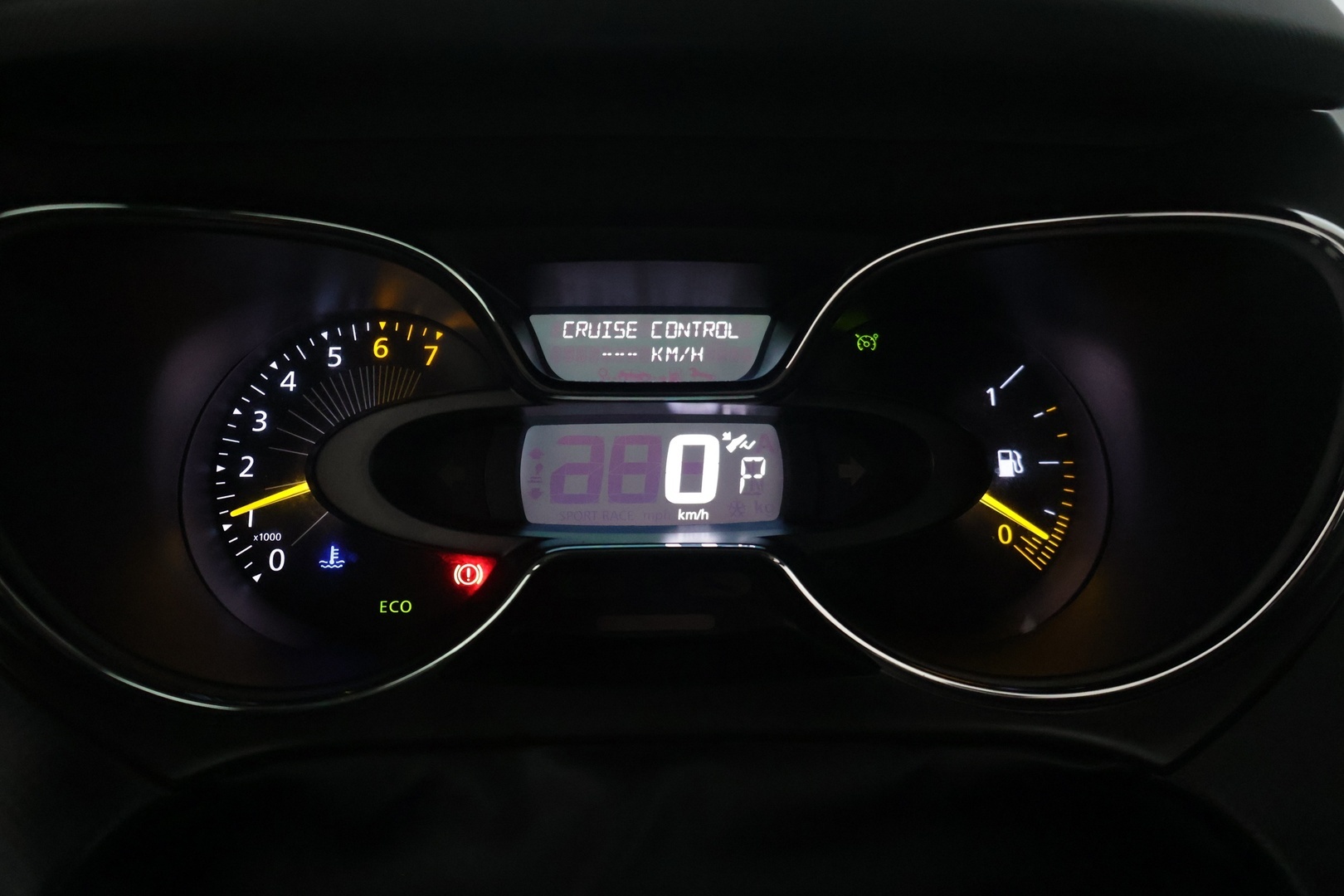 RENAULT Captur 2014