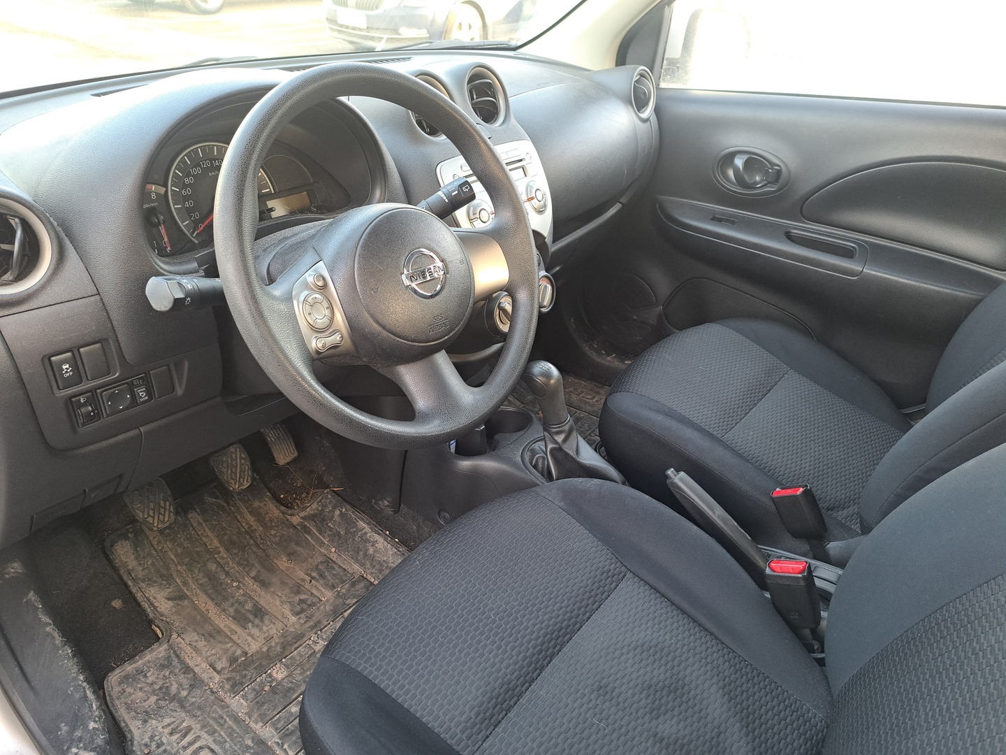 NISSAN Micra 2011