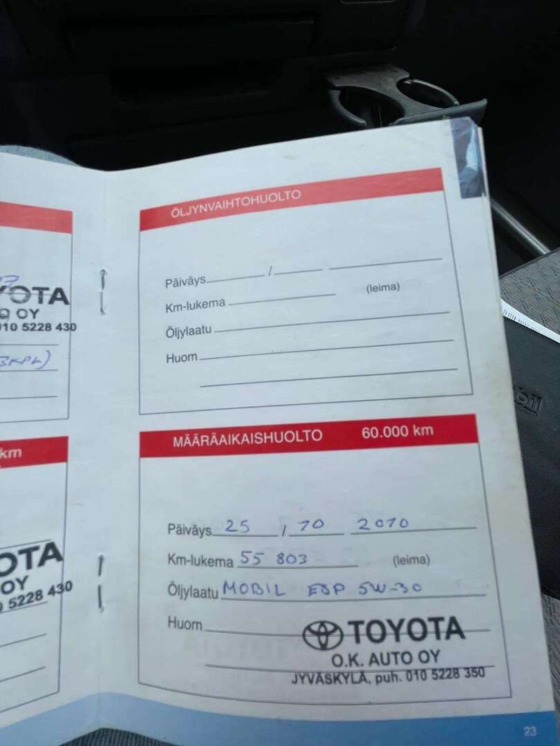 TOYOTA Hiace 2006
