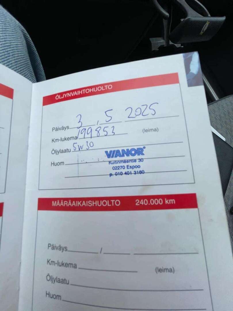 TOYOTA Hiace 2006
