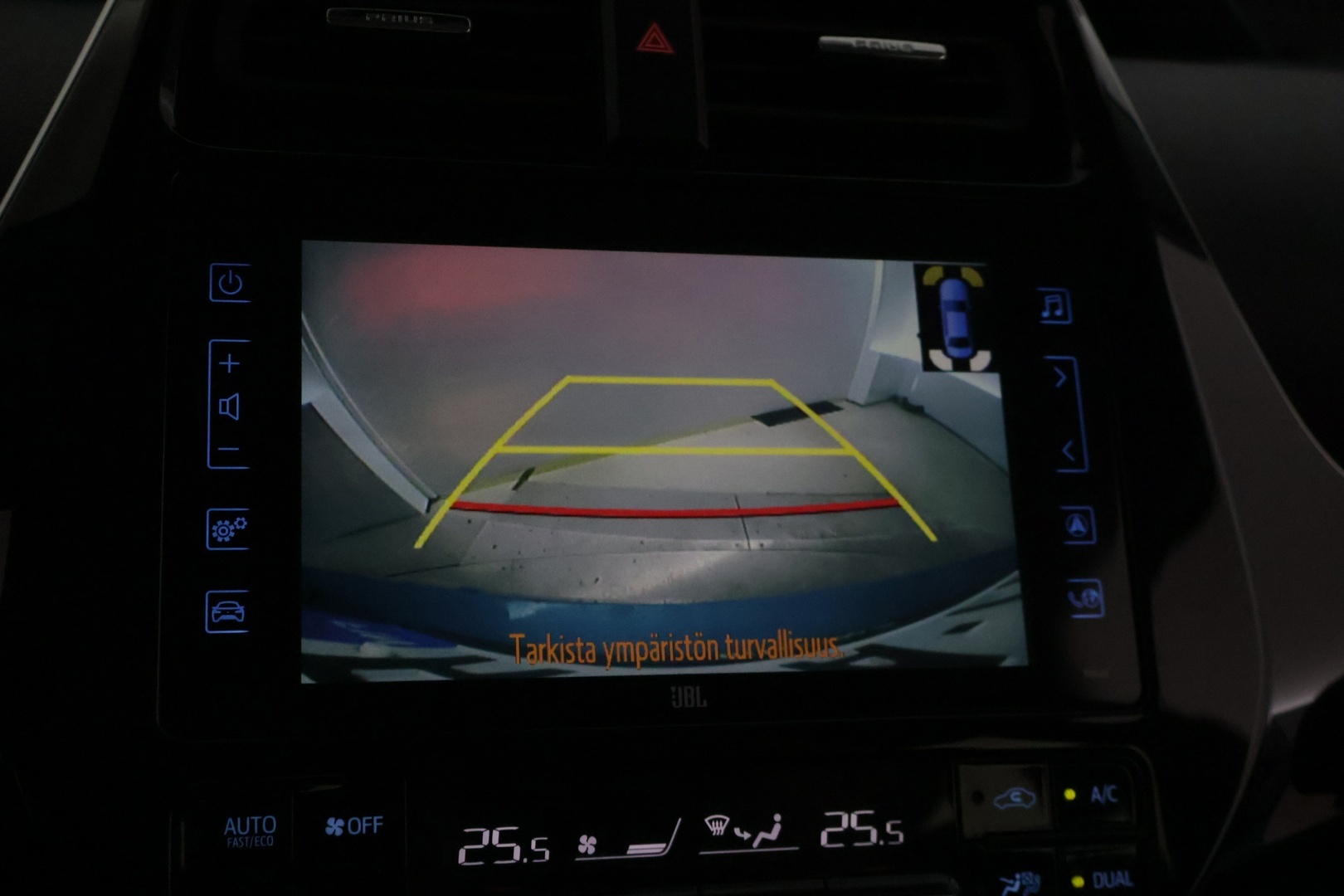 TOYOTA Prius Plug-in 2019