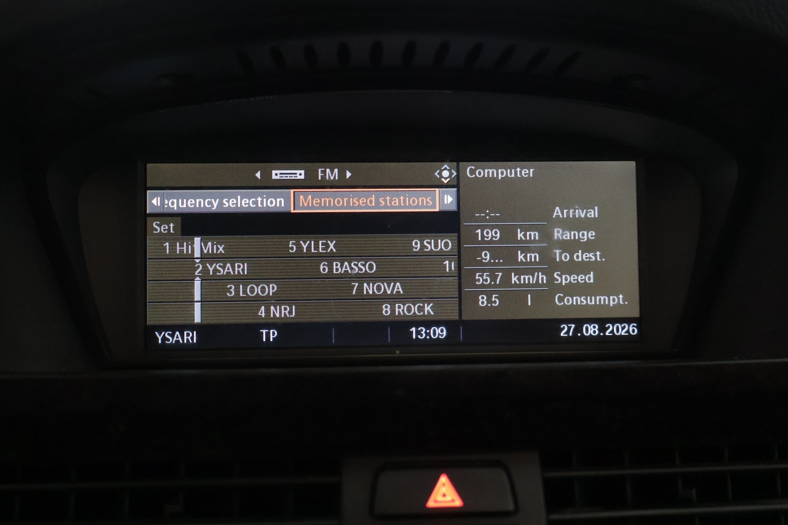 BMW 330 2008