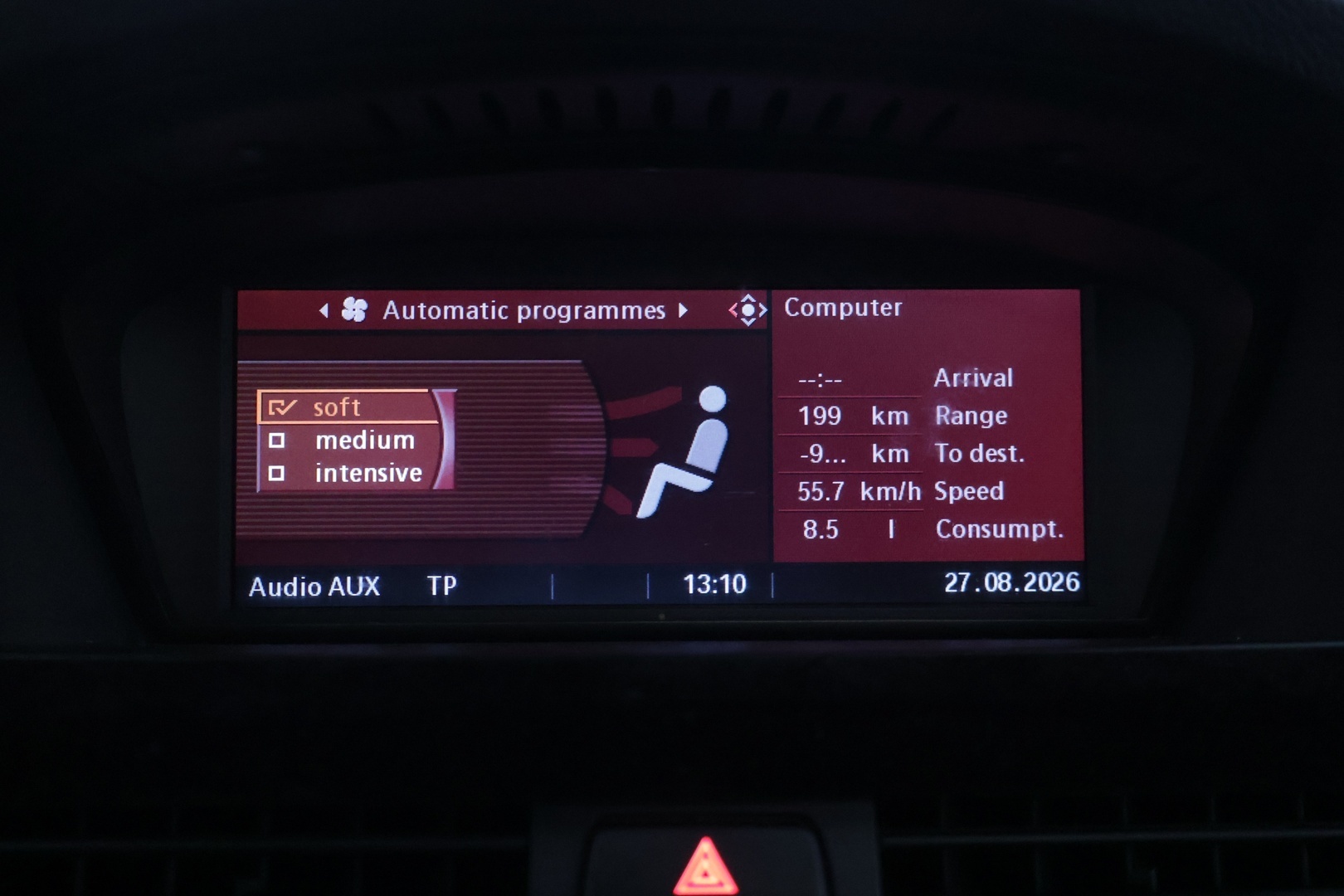 BMW 330 2008