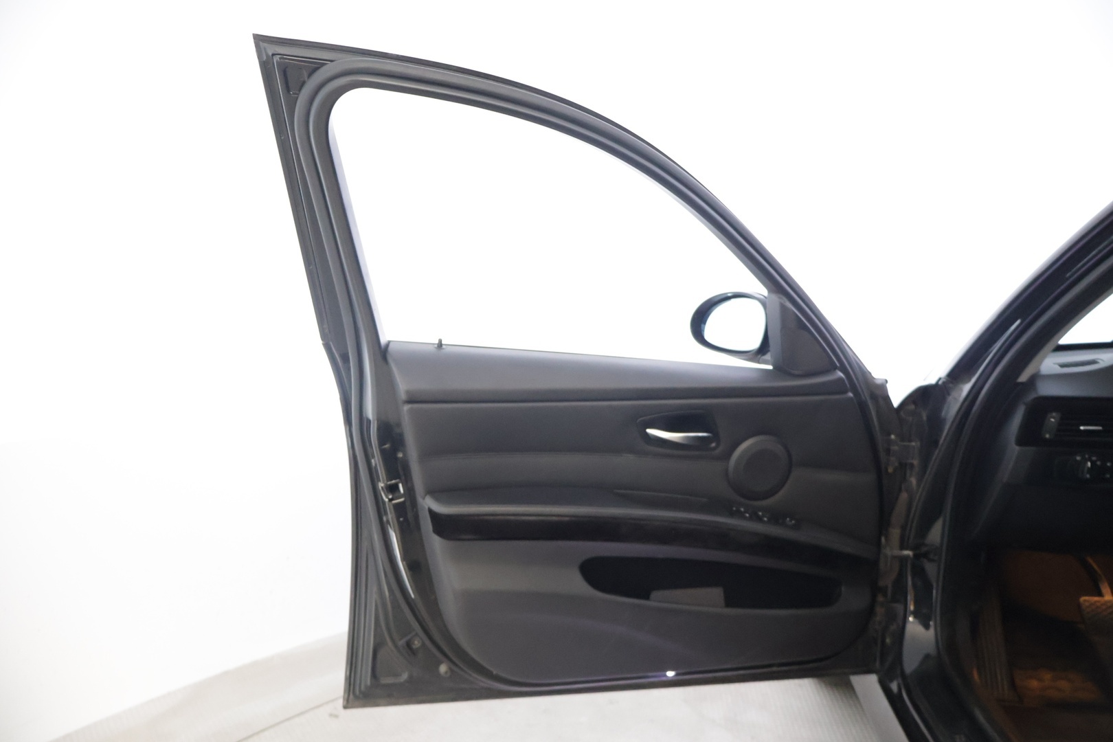 BMW 330 2008