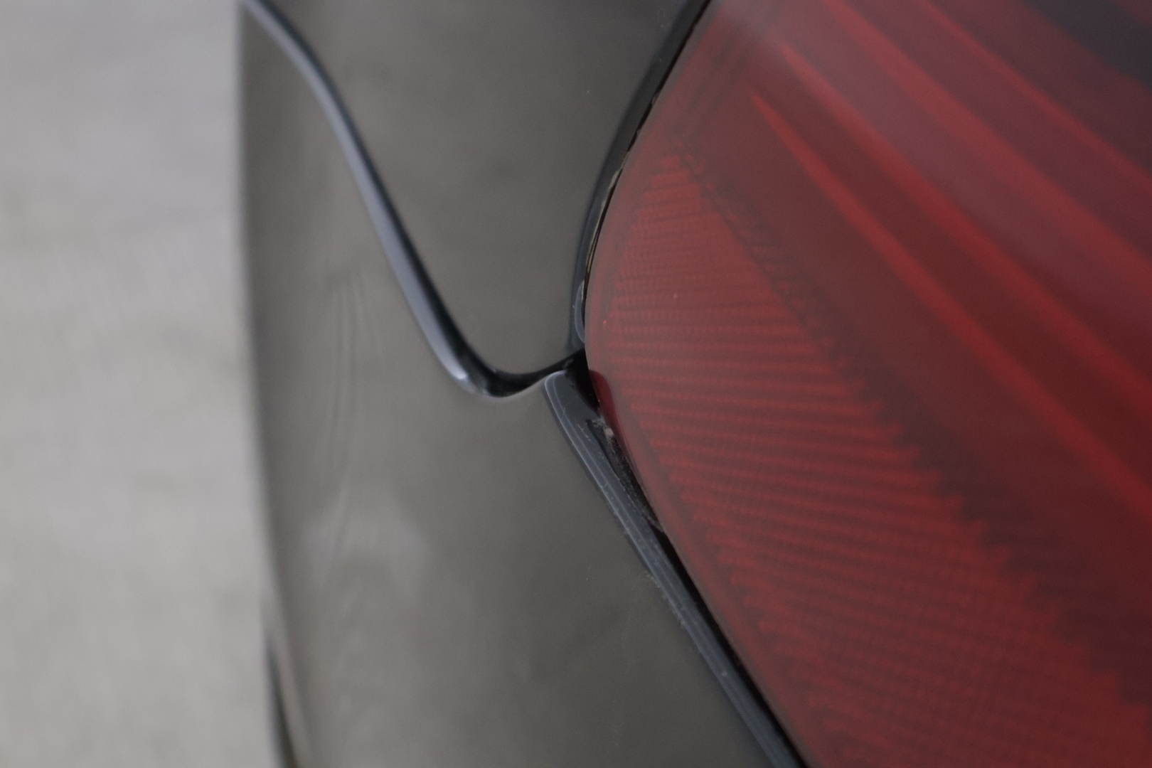 BMW 330 2008