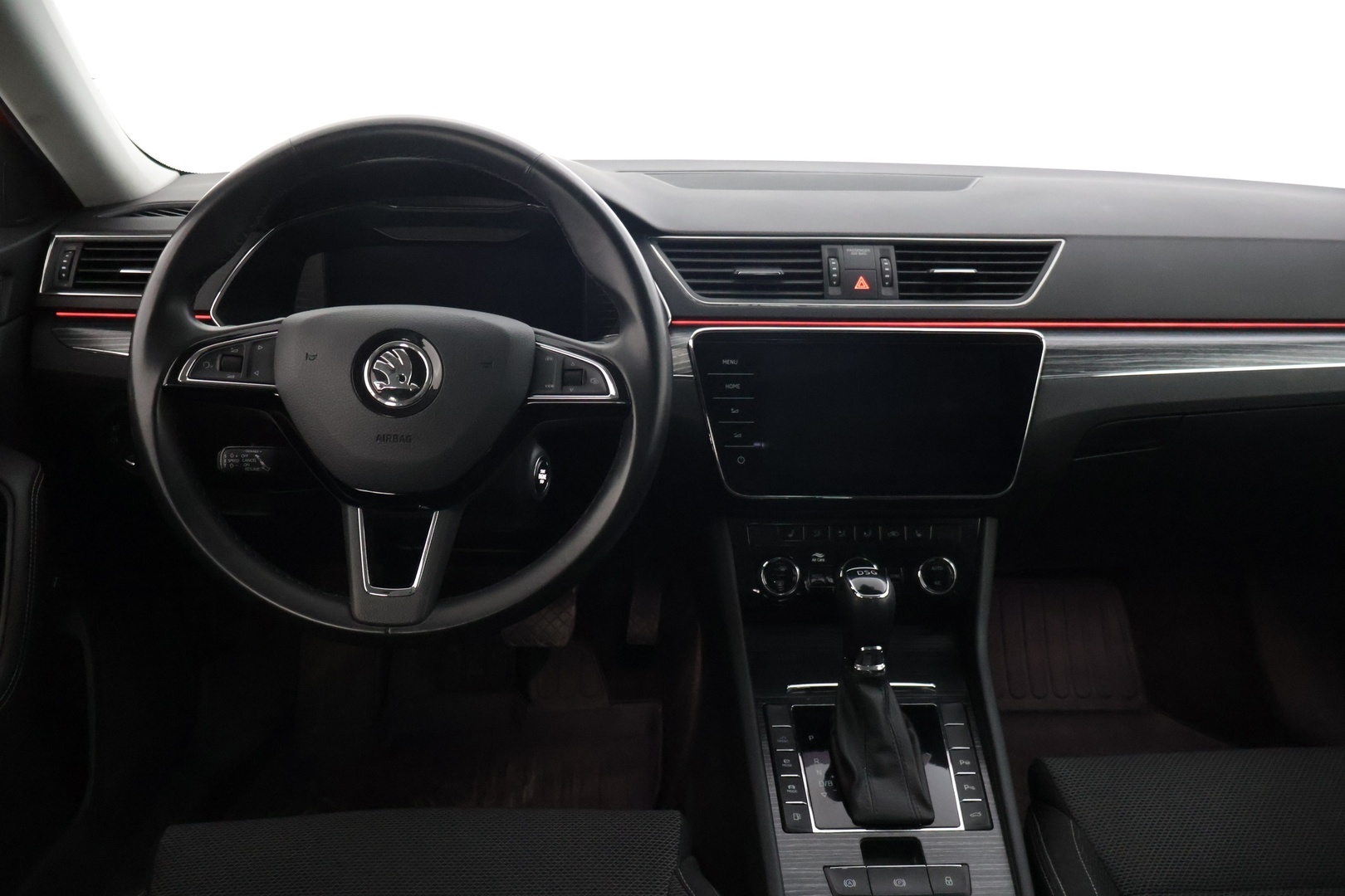 SKODA SUPERB 2020