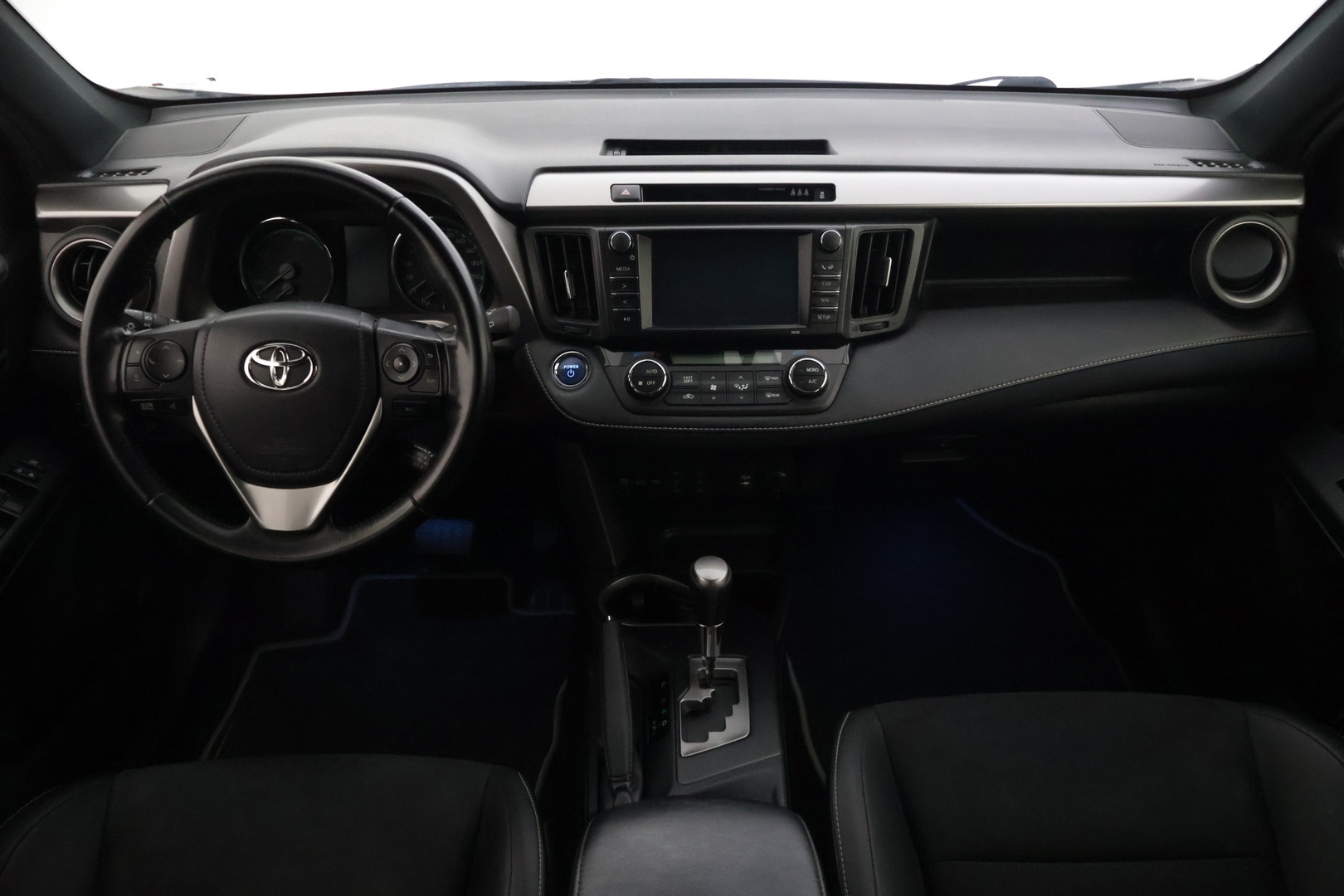 TOYOTA RAV4 2017