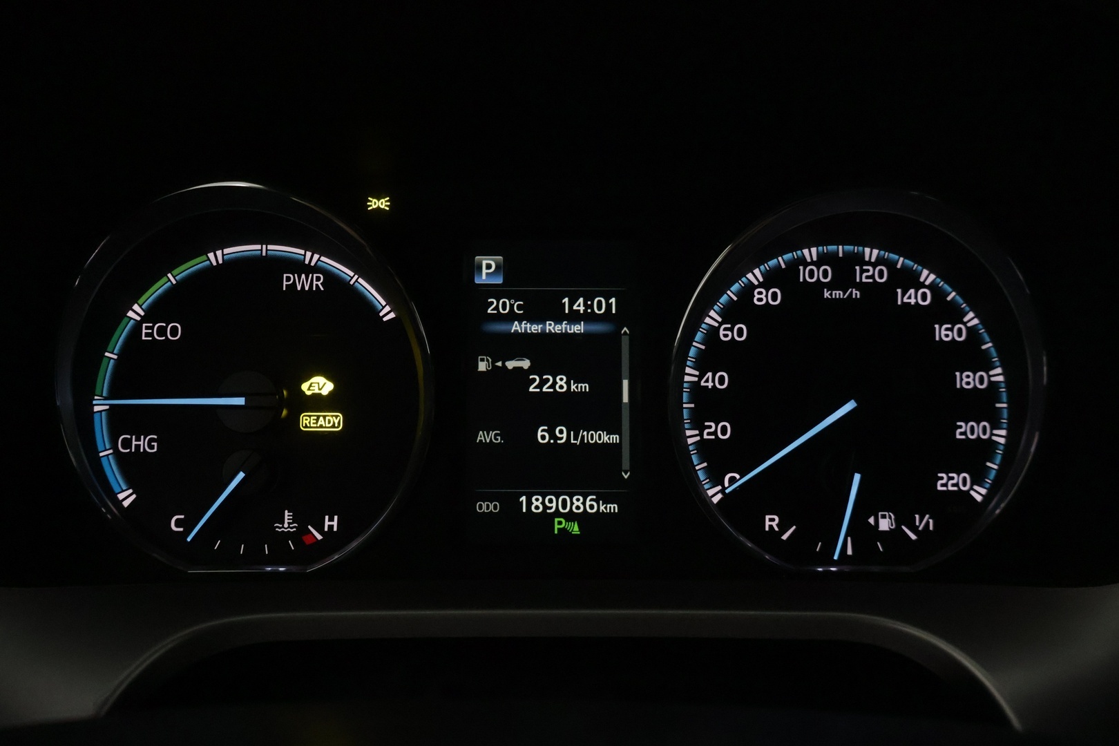 TOYOTA RAV4 2017