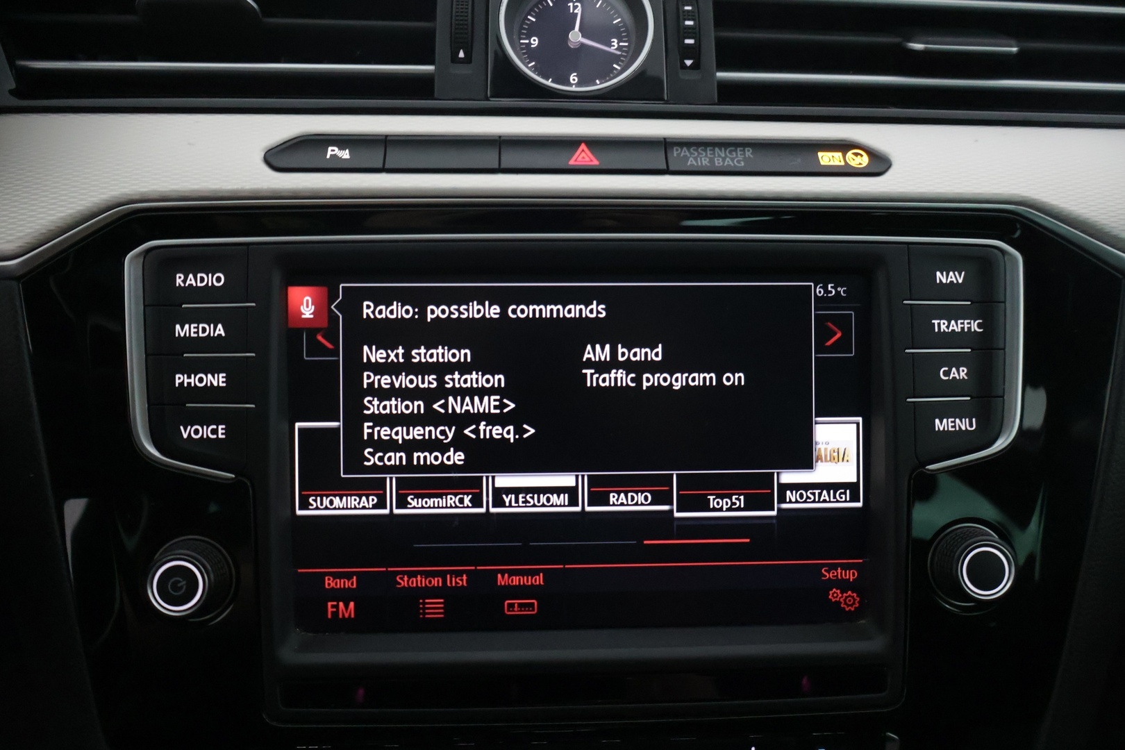 VOLKSWAGEN PASSAT 2016