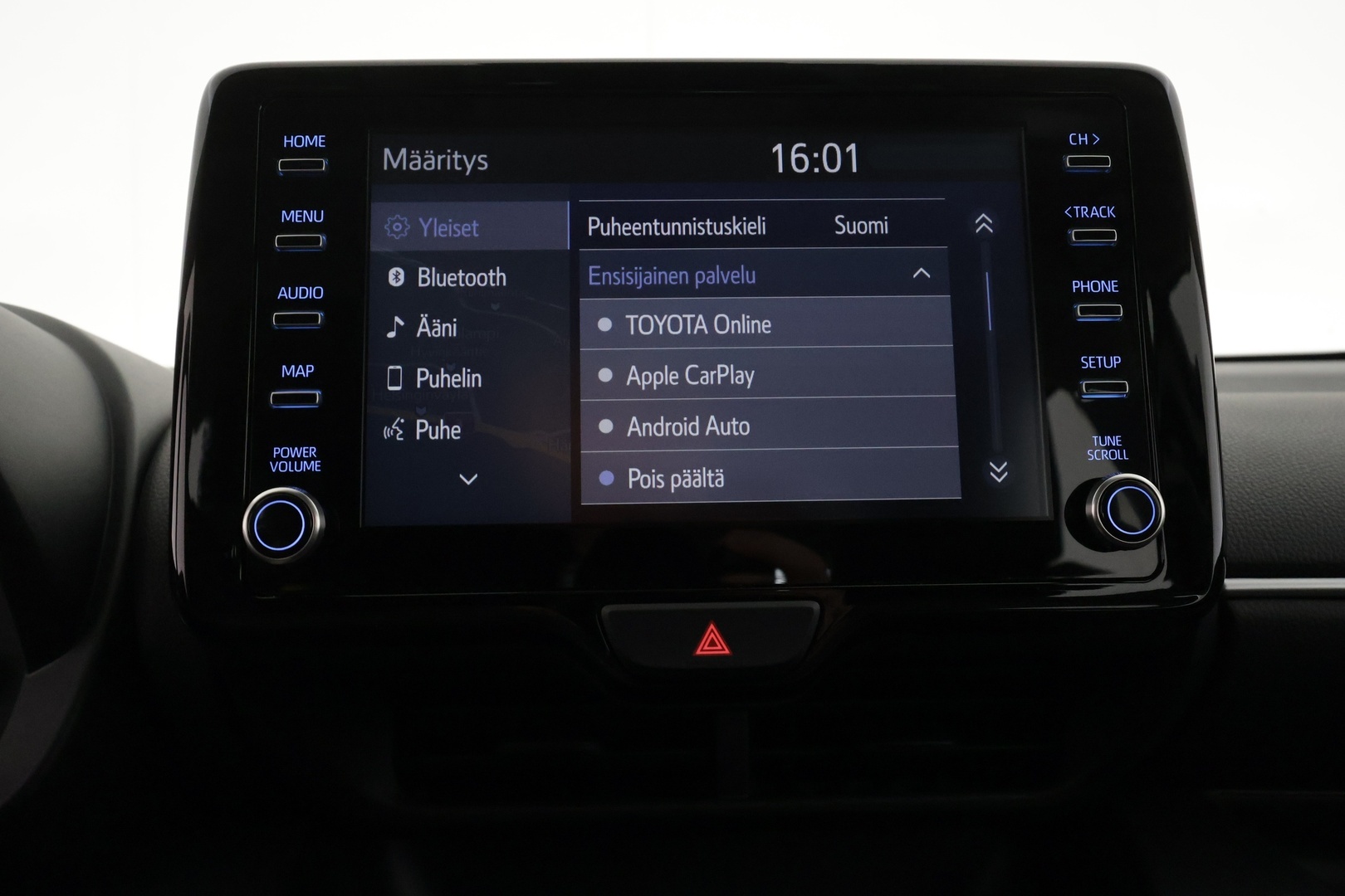 TOYOTA Yaris 2023