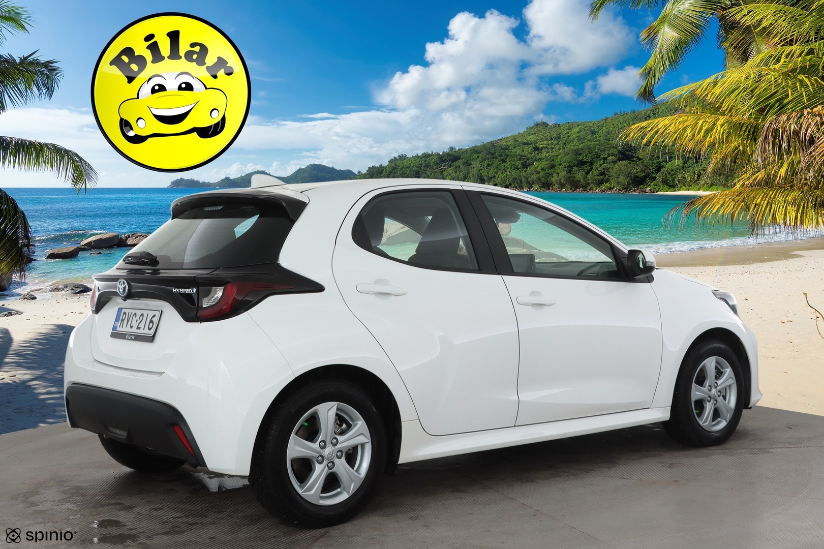 TOYOTA Yaris 2023