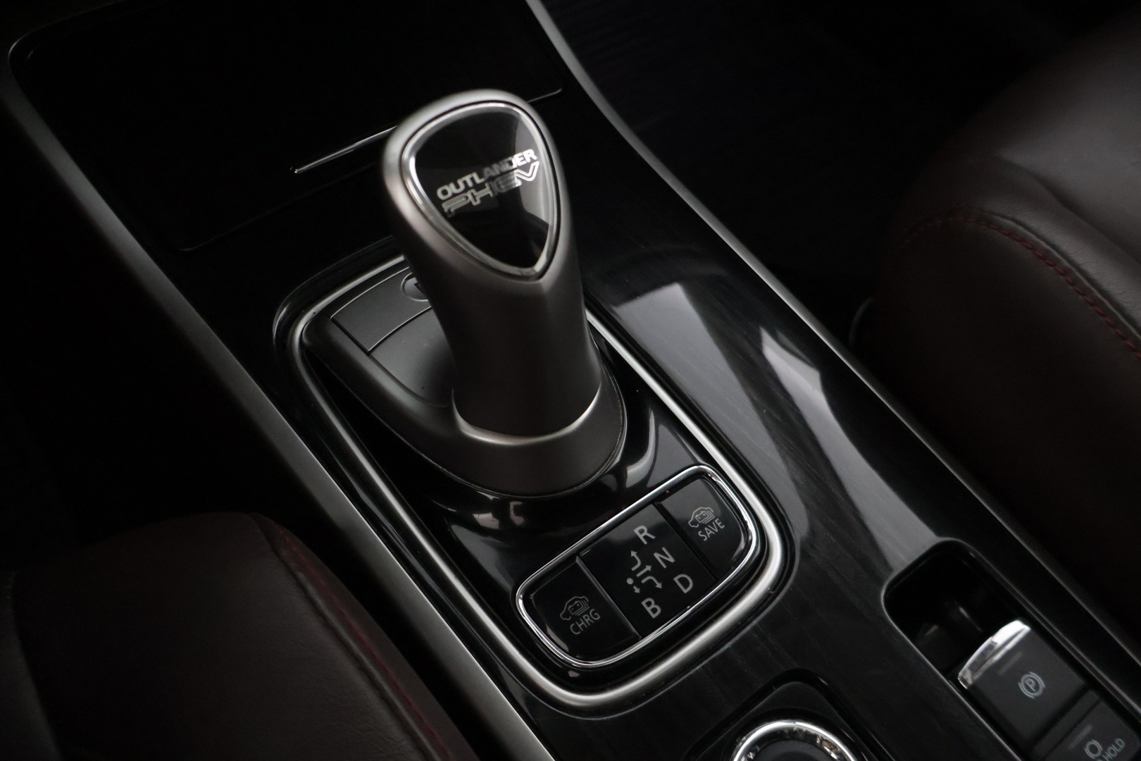 MITSUBISHI Outlander PHEV 2017