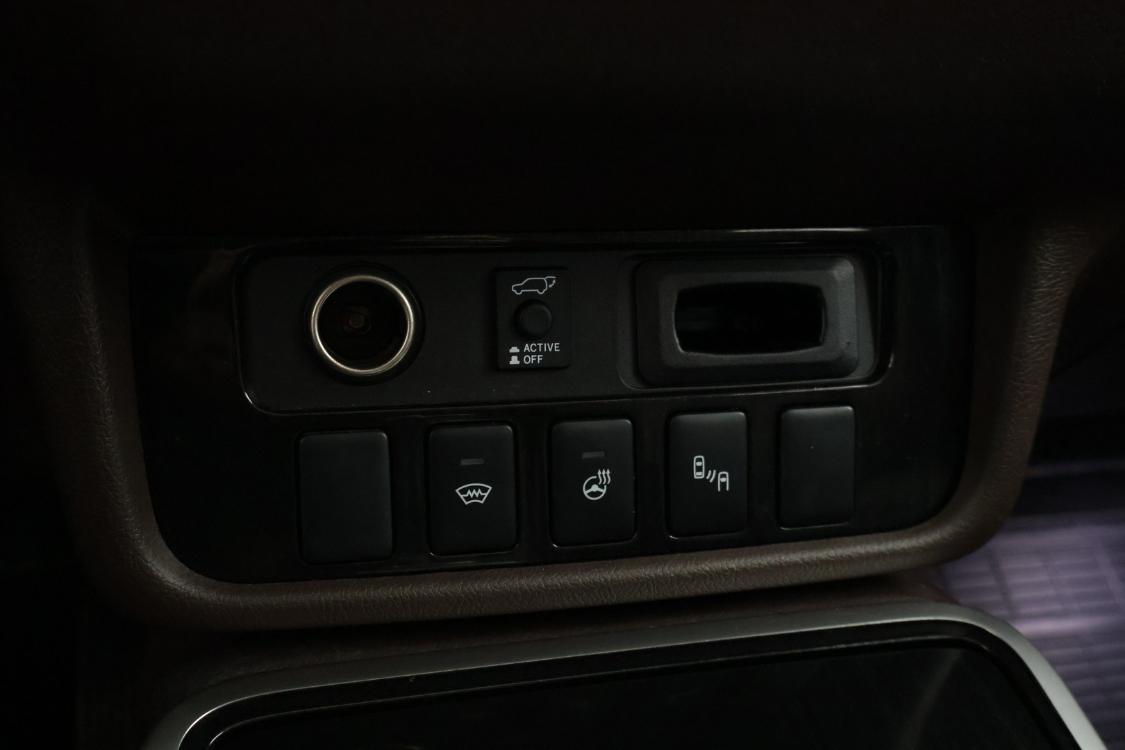 MITSUBISHI Outlander PHEV 2017