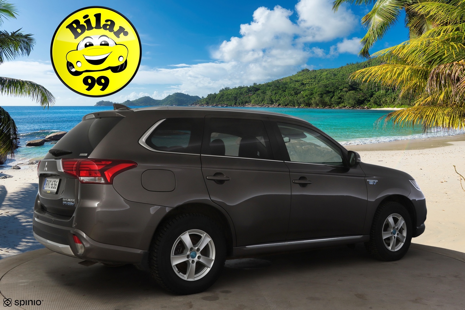 MITSUBISHI Outlander PHEV 2017