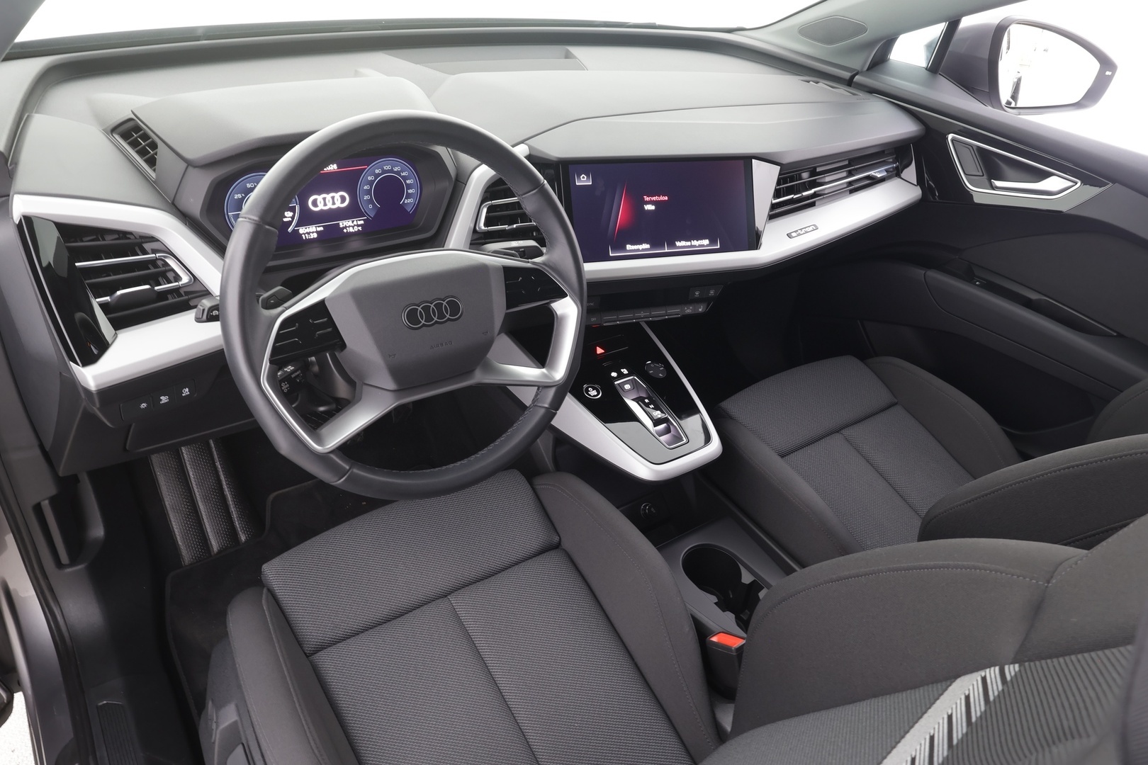 AUDI Q4 E-TRON 2022