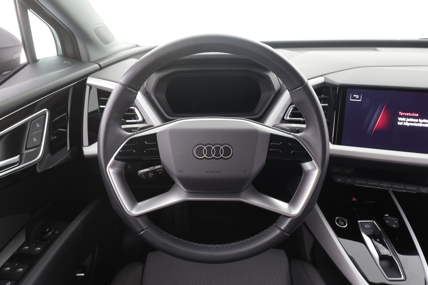 AUDI Q4 E-TRON 2022