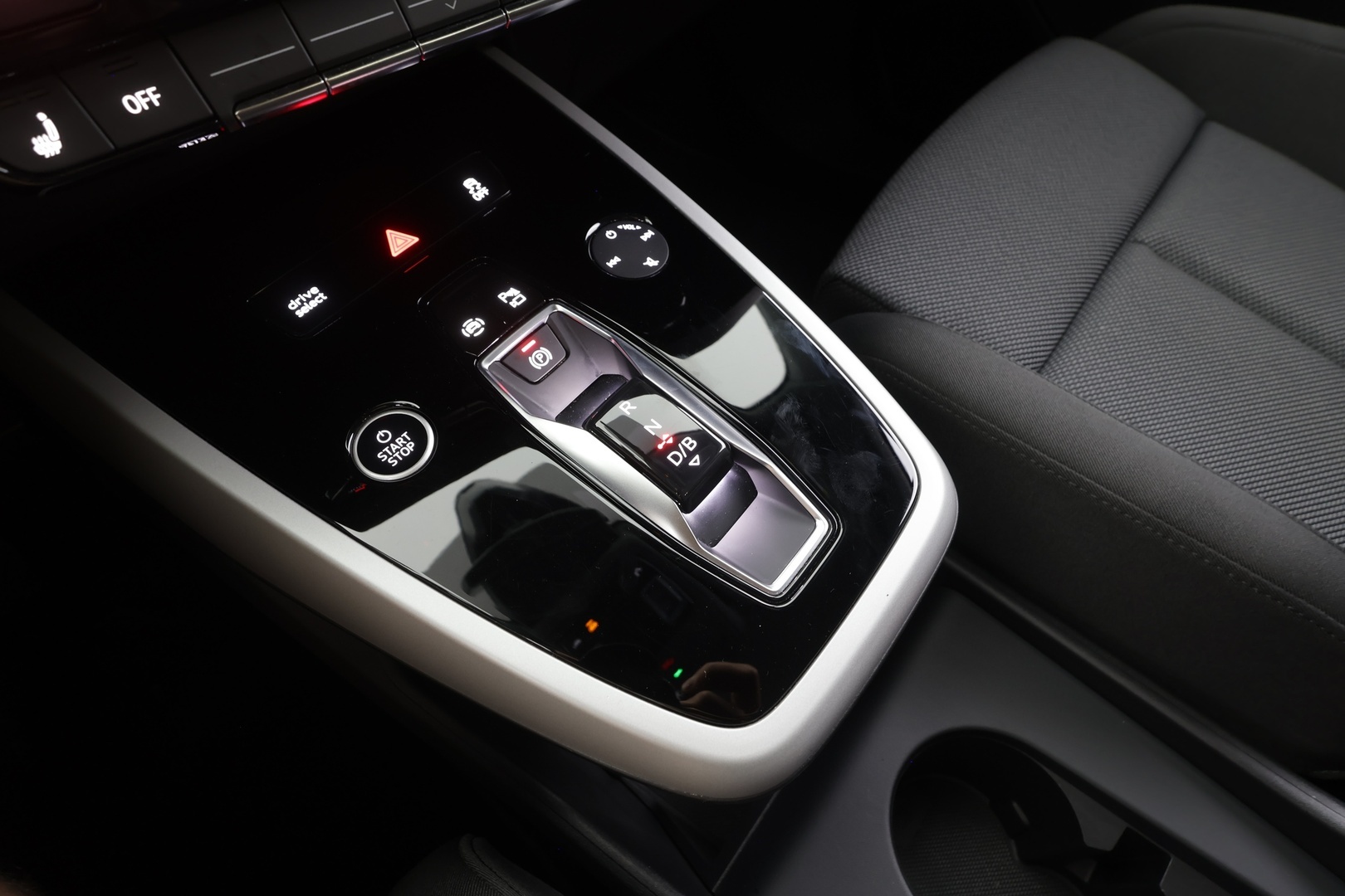 AUDI Q4 E-TRON 2022