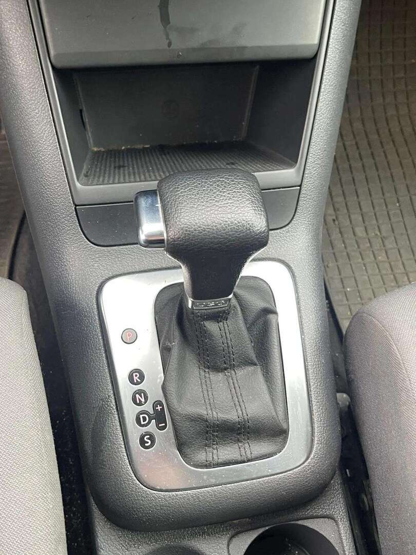 VOLKSWAGEN Golf Plus 2009