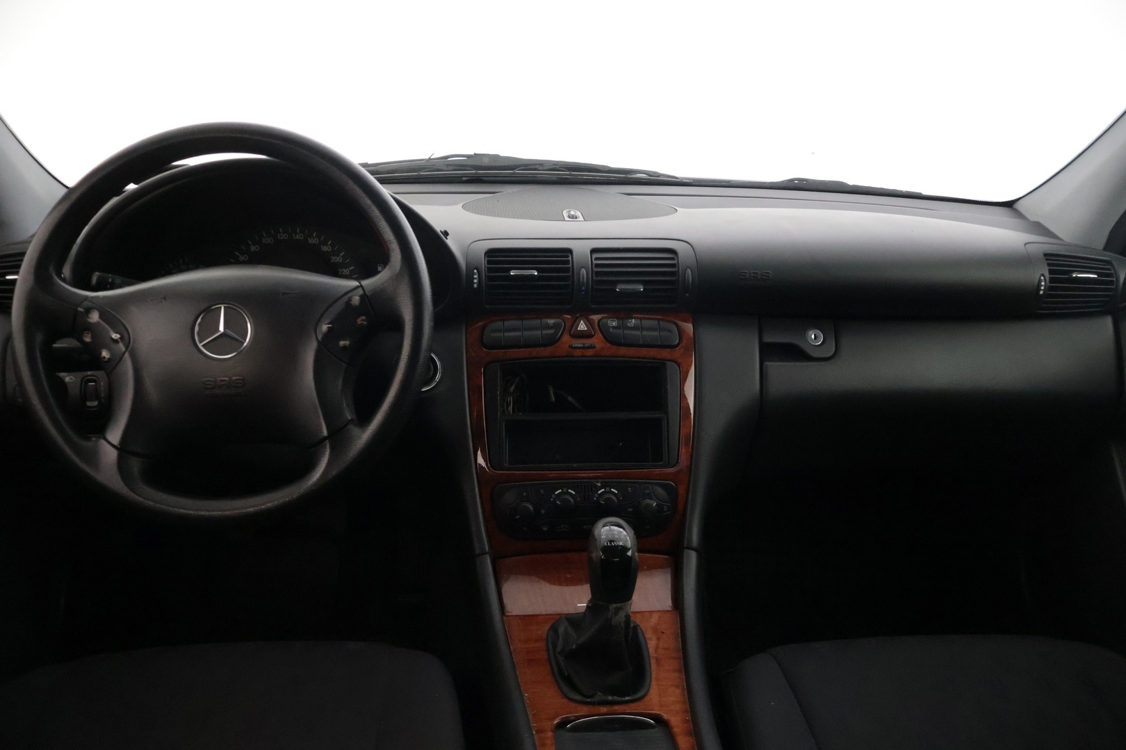 MERCEDES-BENZ C 2000