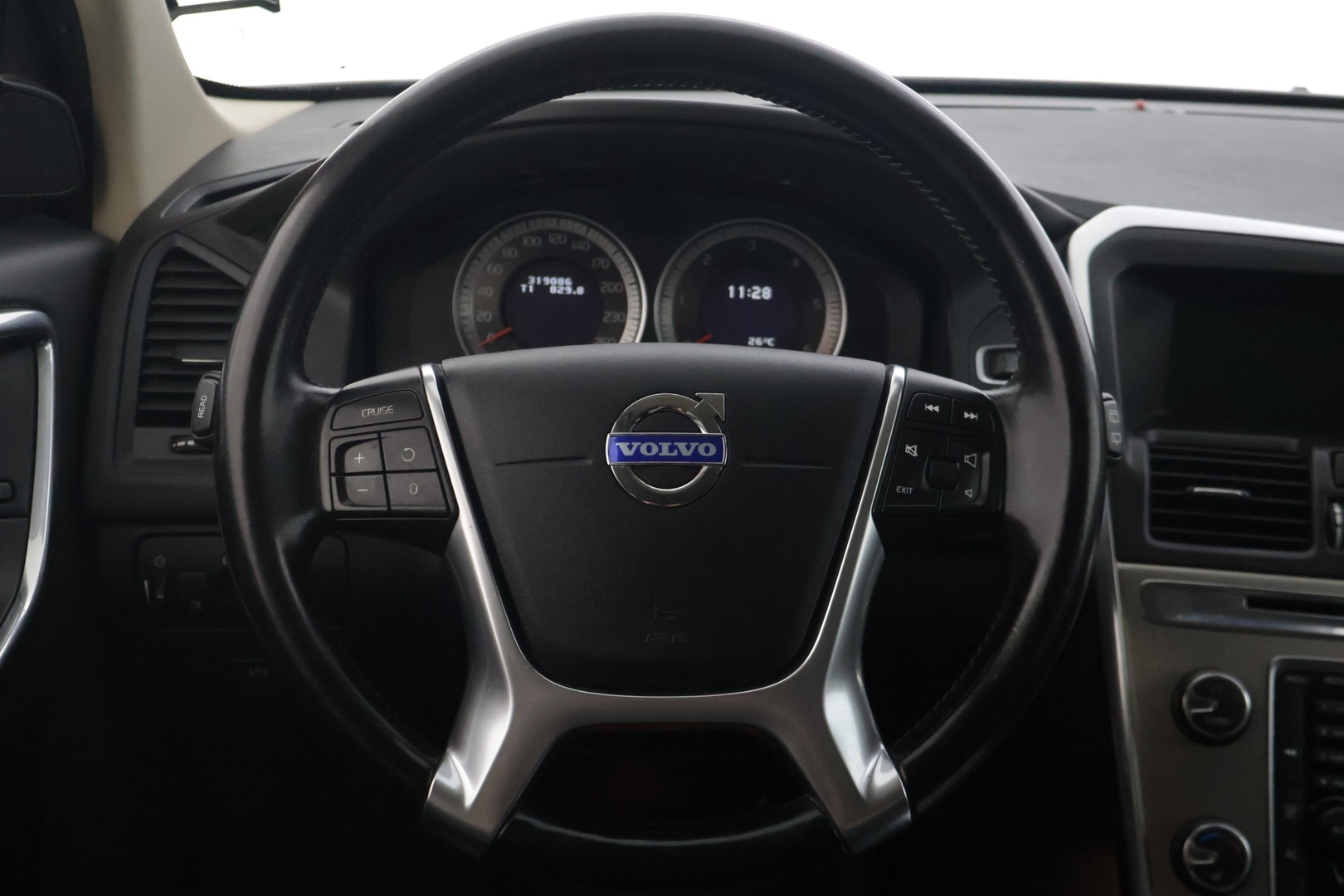 VOLVO XC60 2012
