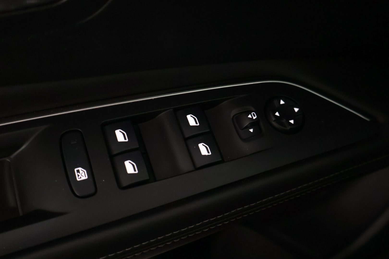 PEUGEOT 3008 2018