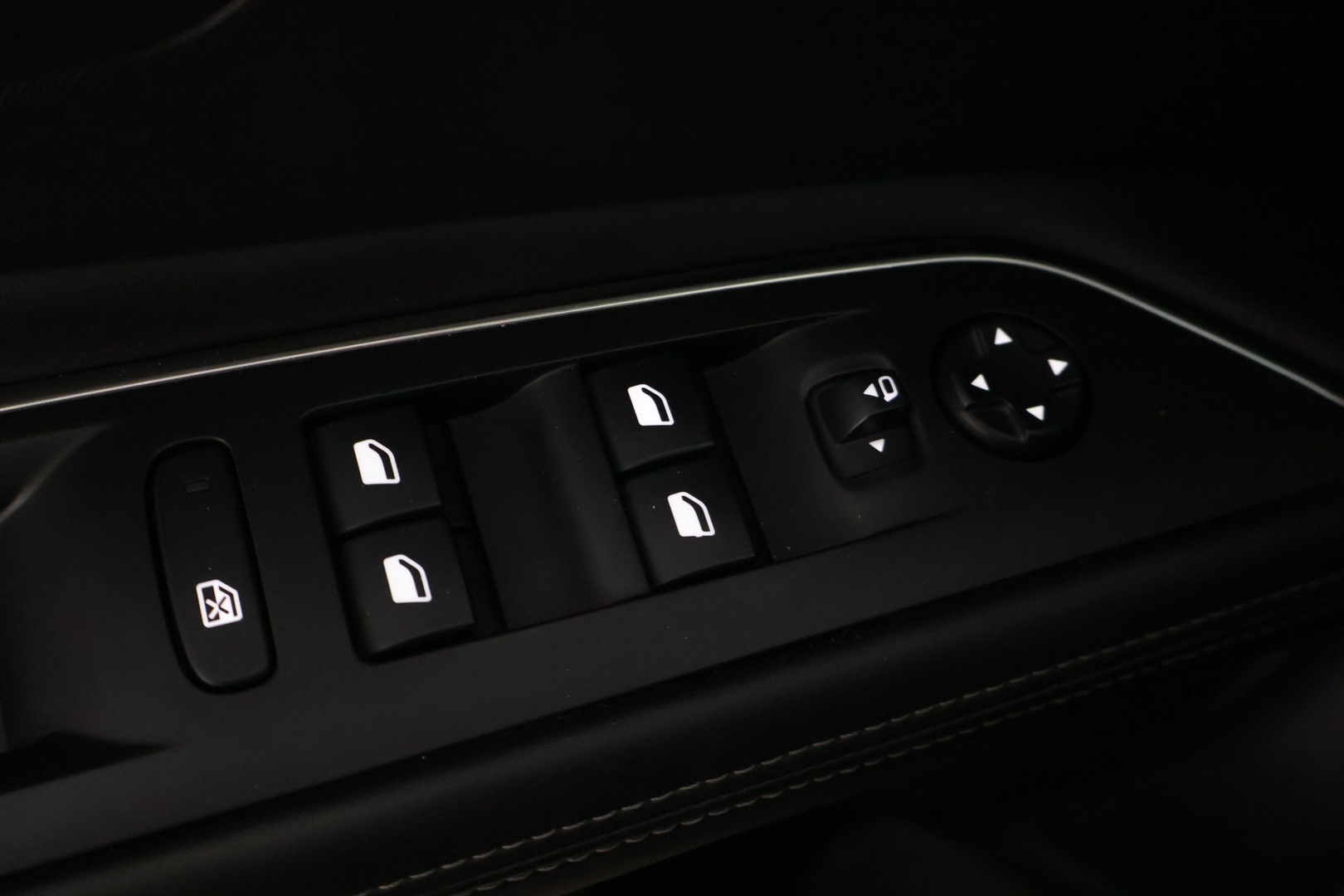 PEUGEOT 3008 2018