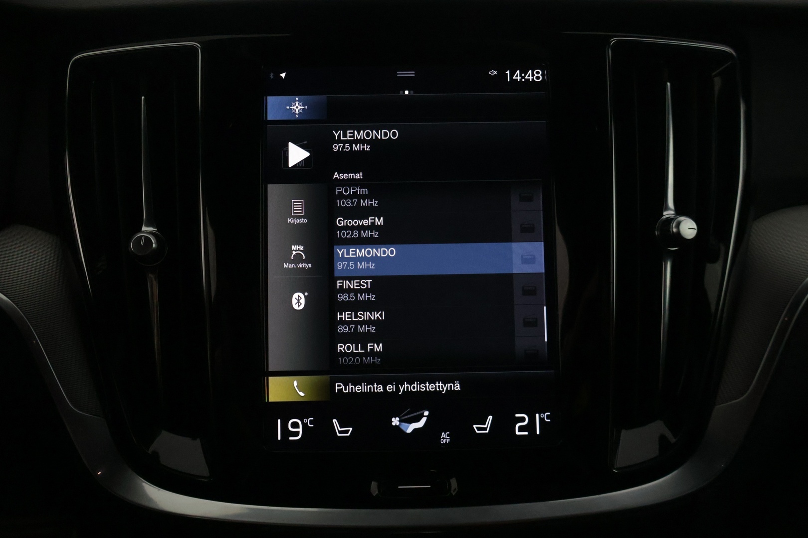 VOLVO V60 2022