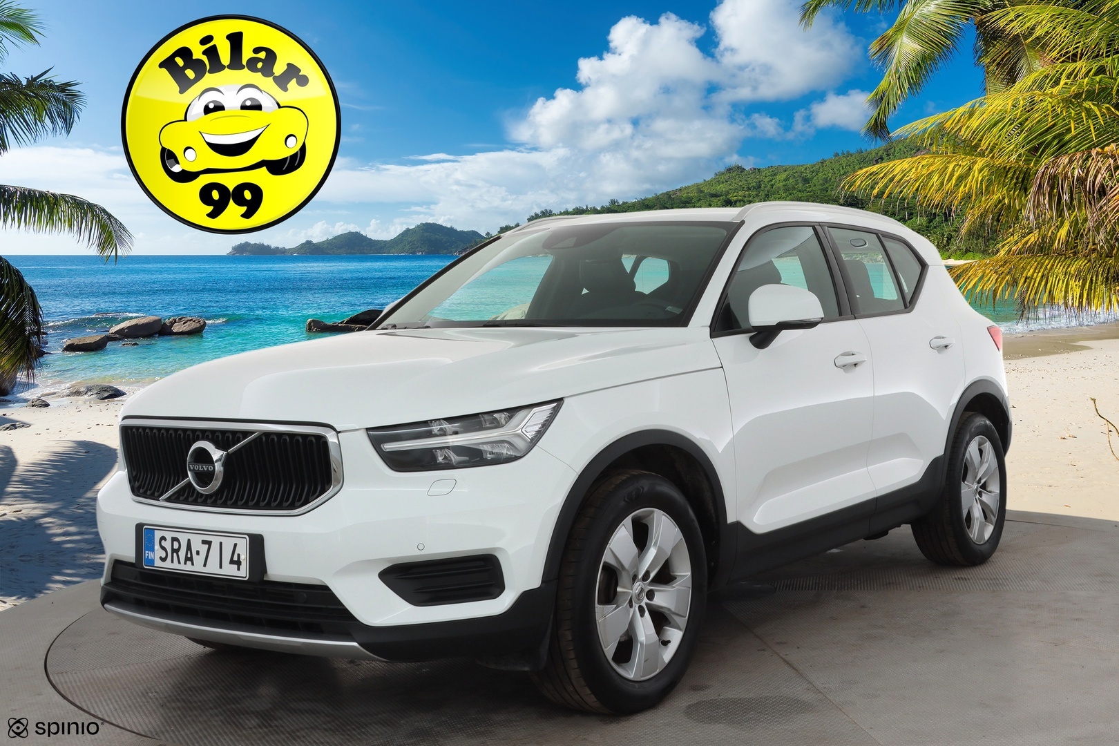 VOLVO XC40 2020