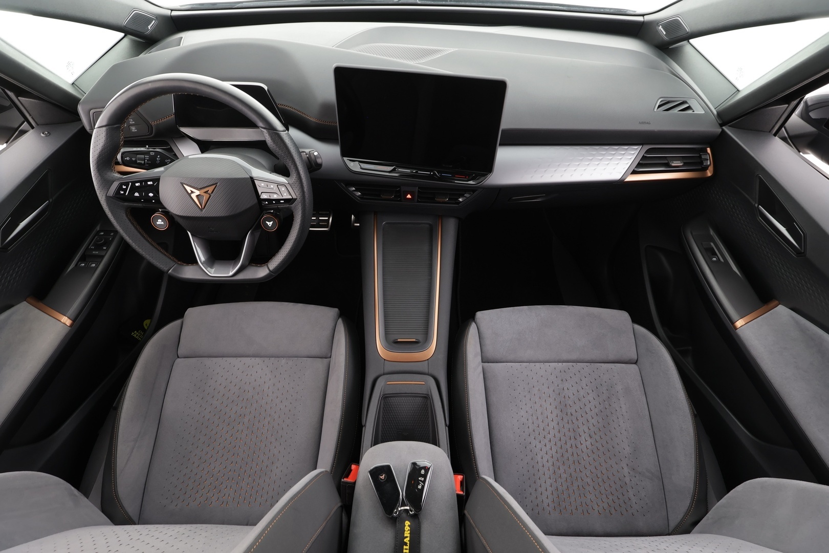 CUPRA Born 2025