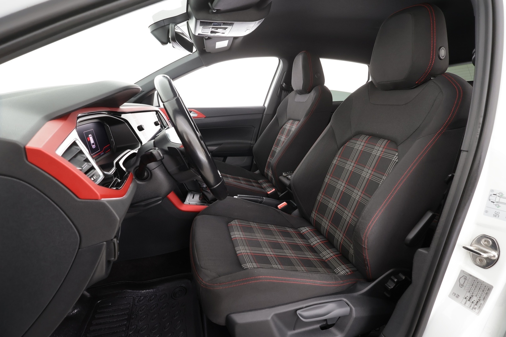 VOLKSWAGEN Polo 2020