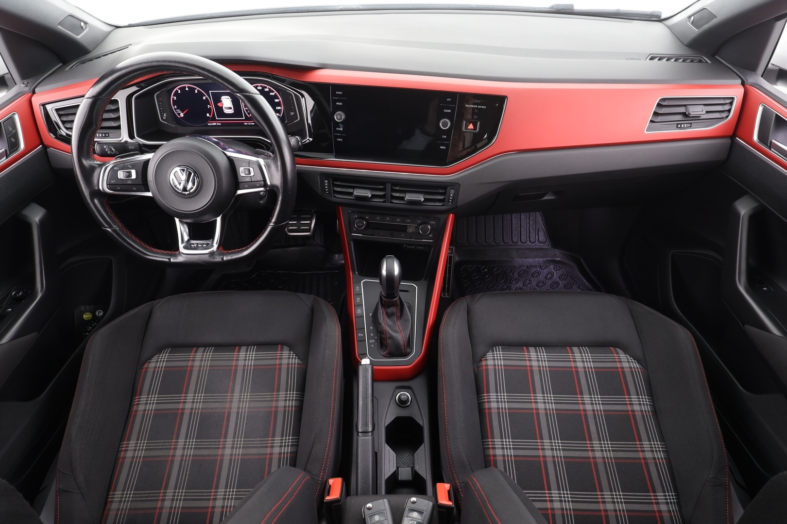 VOLKSWAGEN Polo 2020