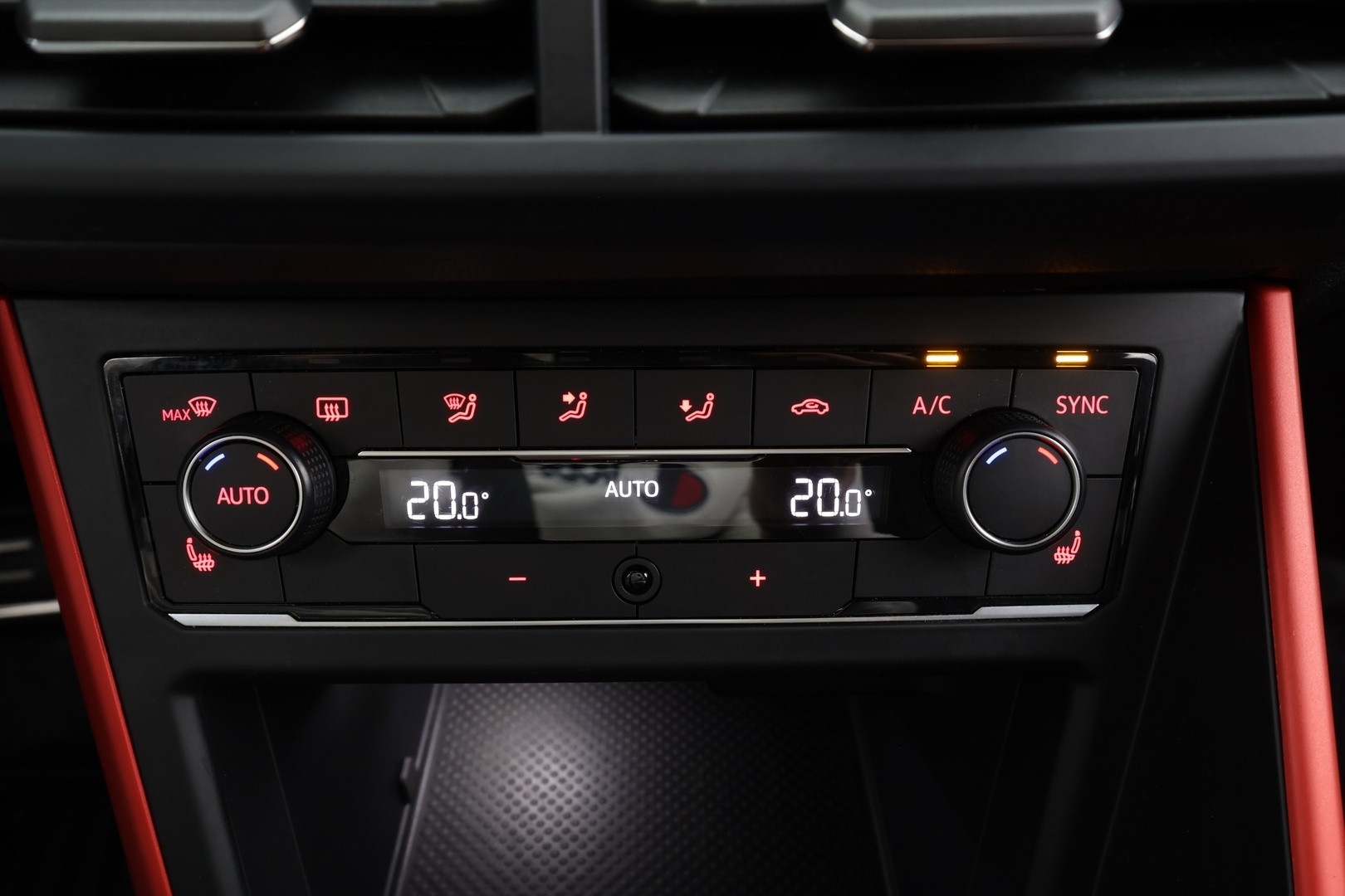 VOLKSWAGEN Polo 2020