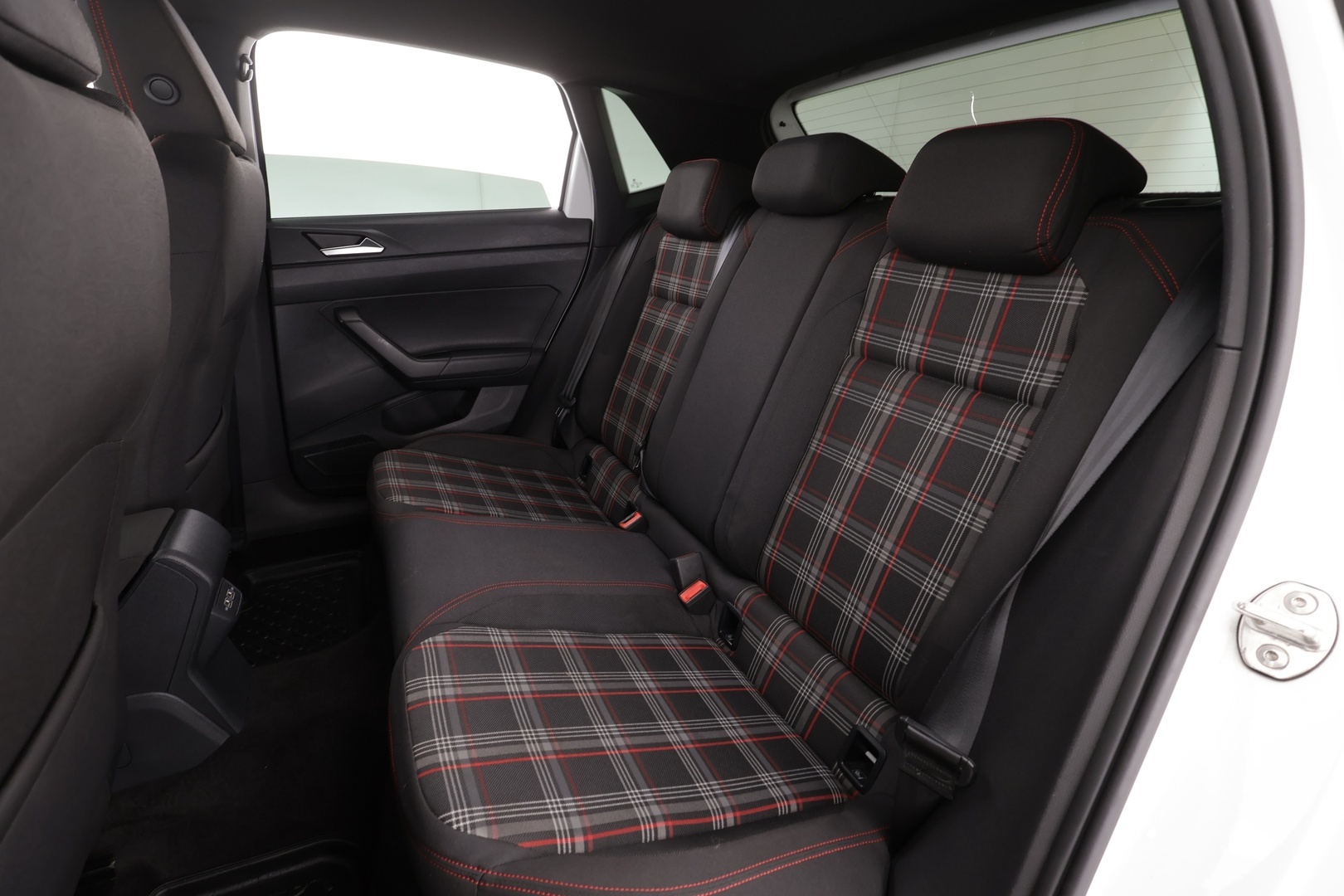 VOLKSWAGEN Polo 2020