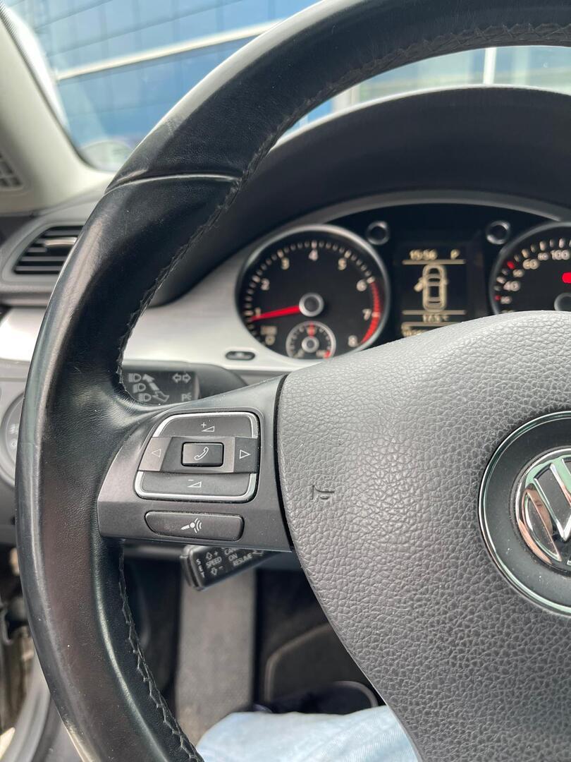 VOLKSWAGEN Passat CC 2010