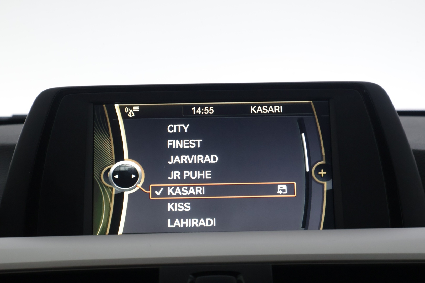 BMW 318 2014