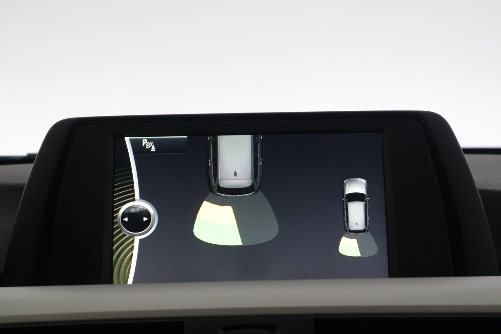 BMW 318 2014