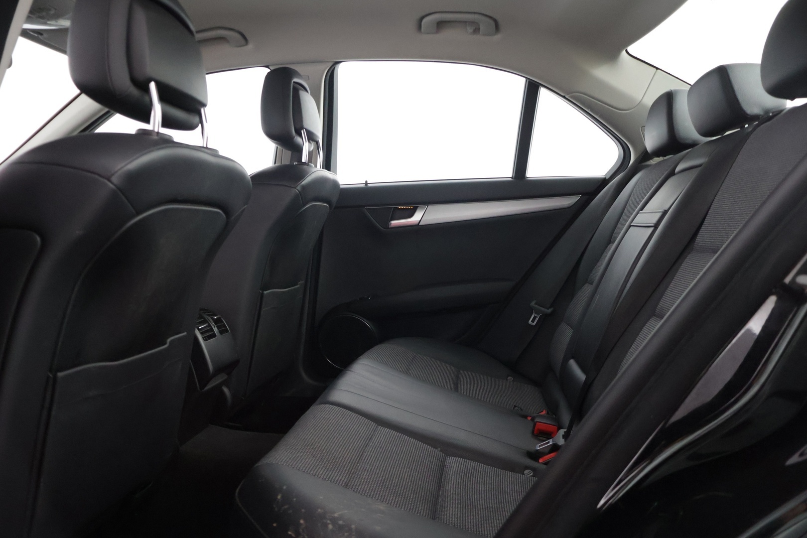 MERCEDES-BENZ C 2011