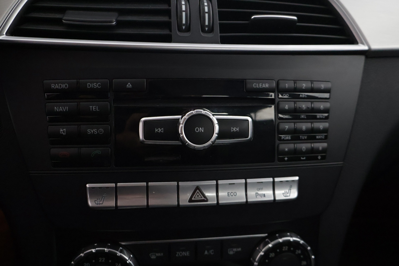 MERCEDES-BENZ C 2011