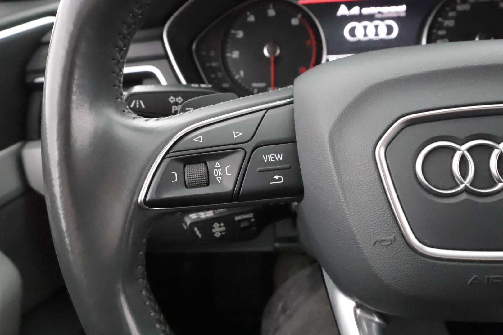 AUDI A4 allroad quattro 2017