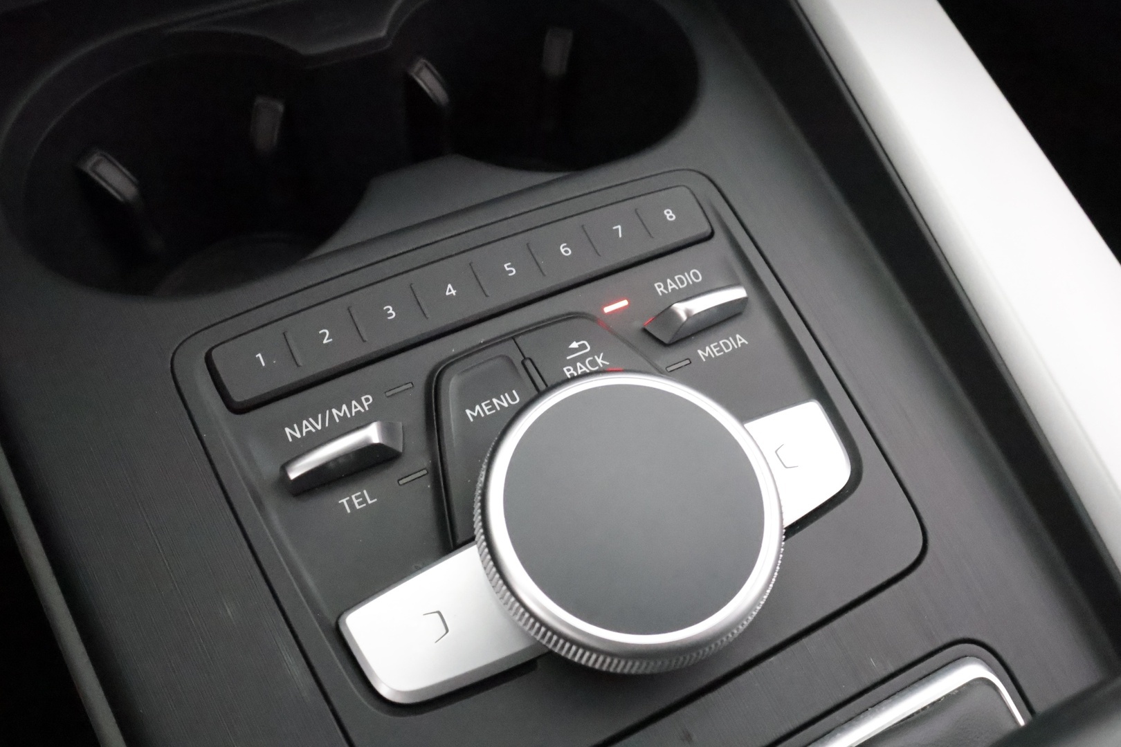 AUDI A4 allroad quattro 2017