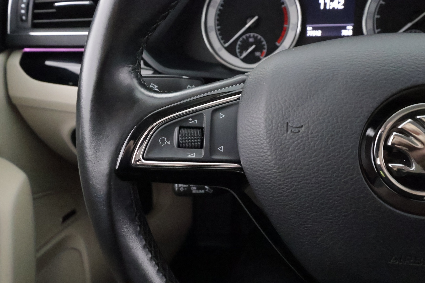SKODA Superb 2017