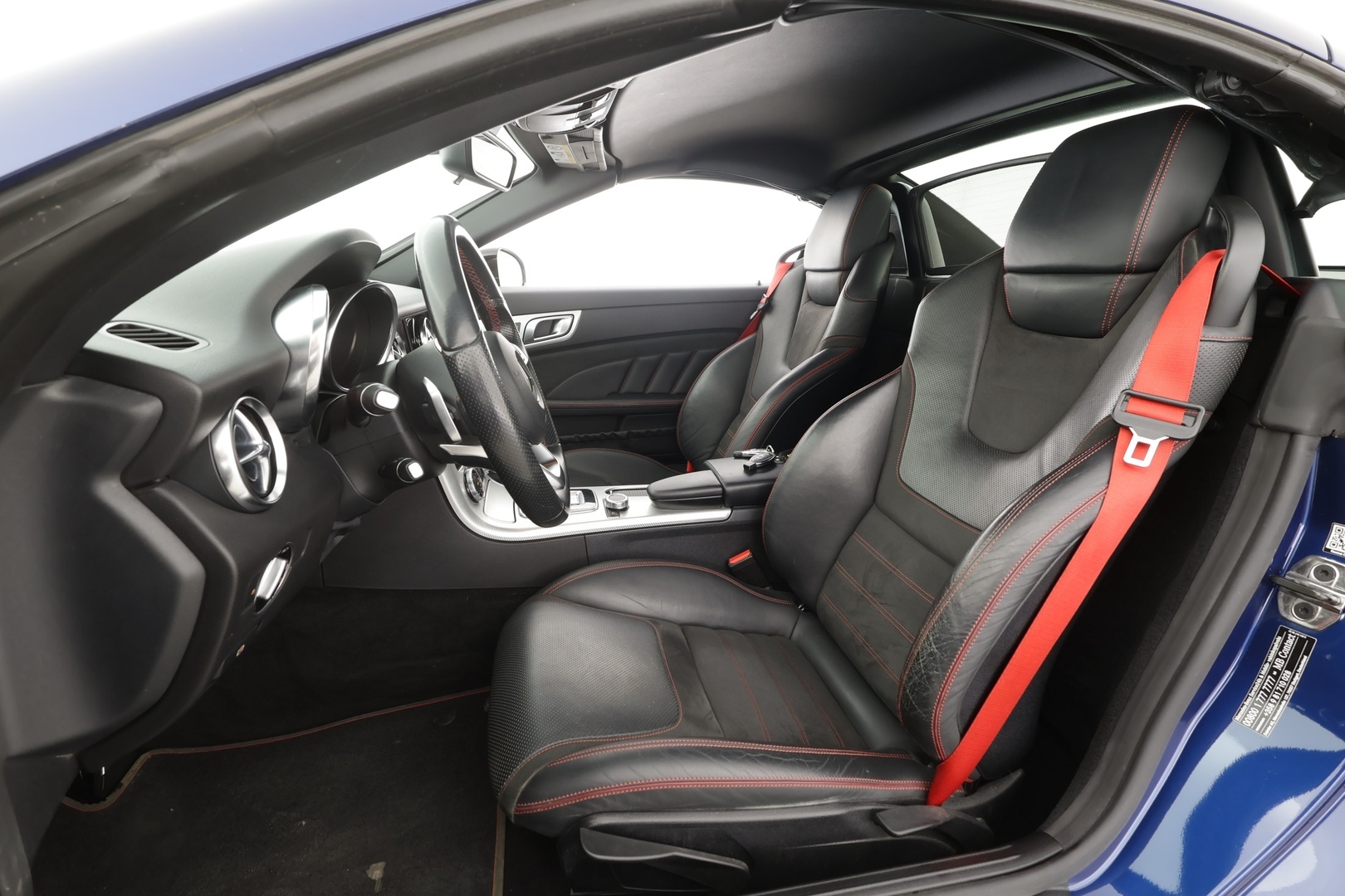 MERCEDES-BENZ SLC 2016