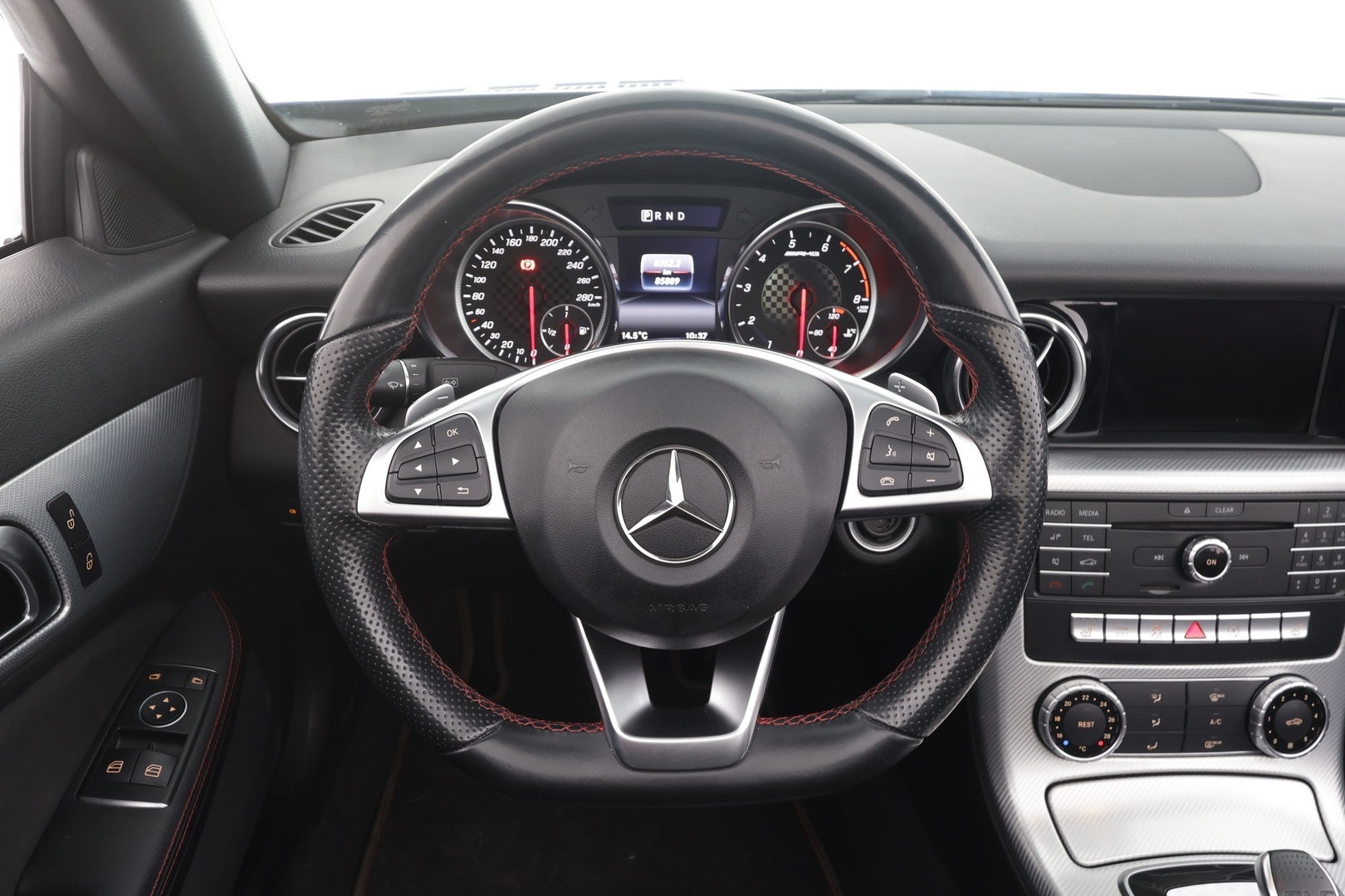 MERCEDES-BENZ SLC 2016