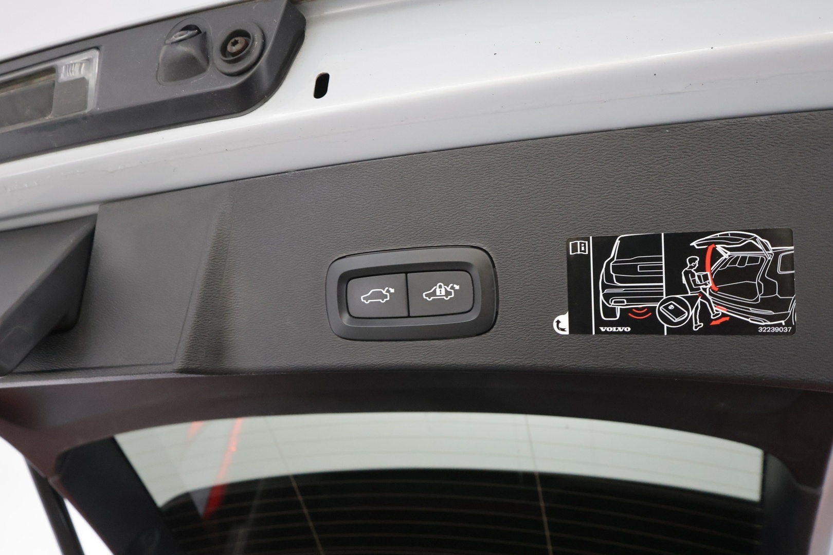 VOLVO XC40 2021
