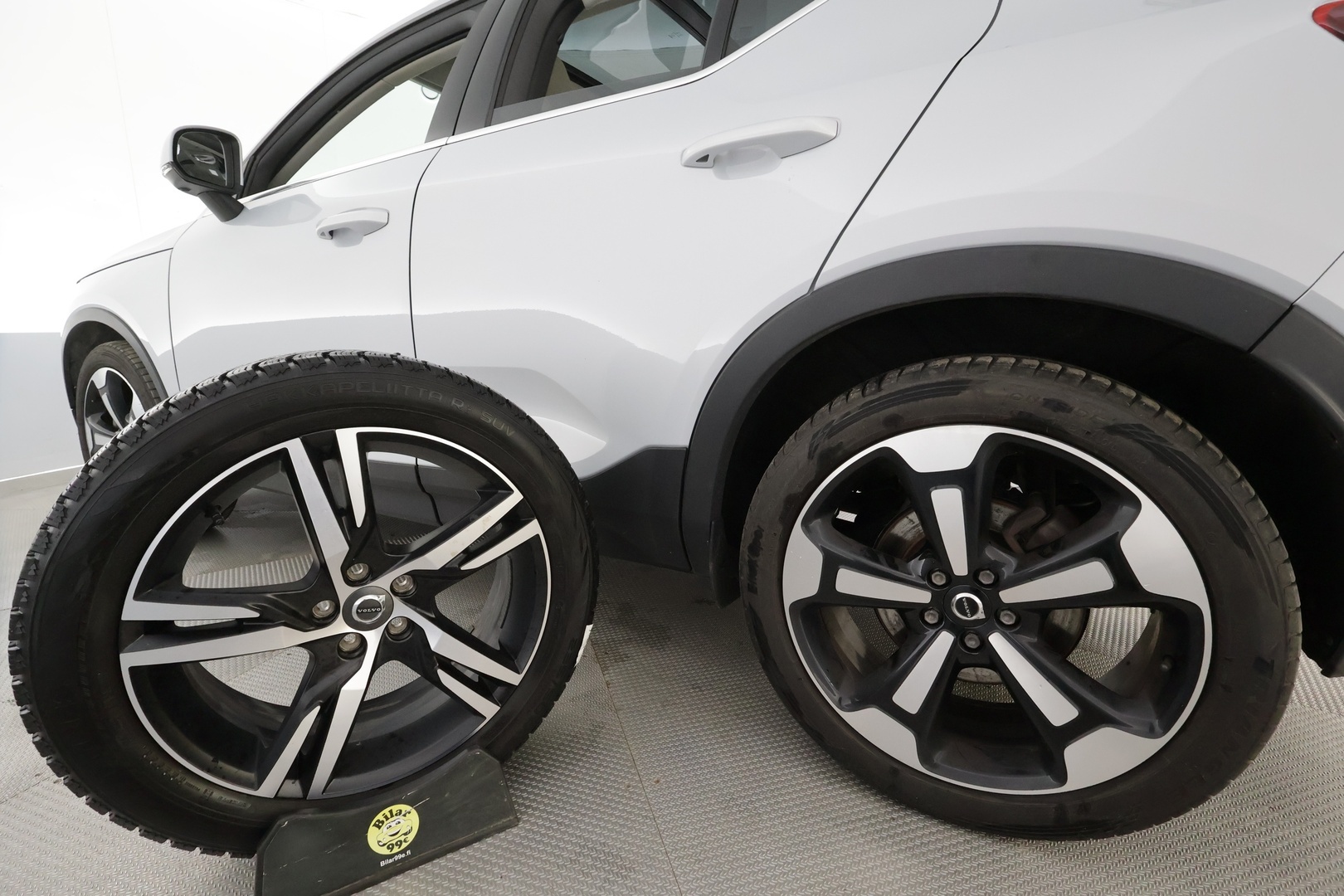 VOLVO XC40 2021